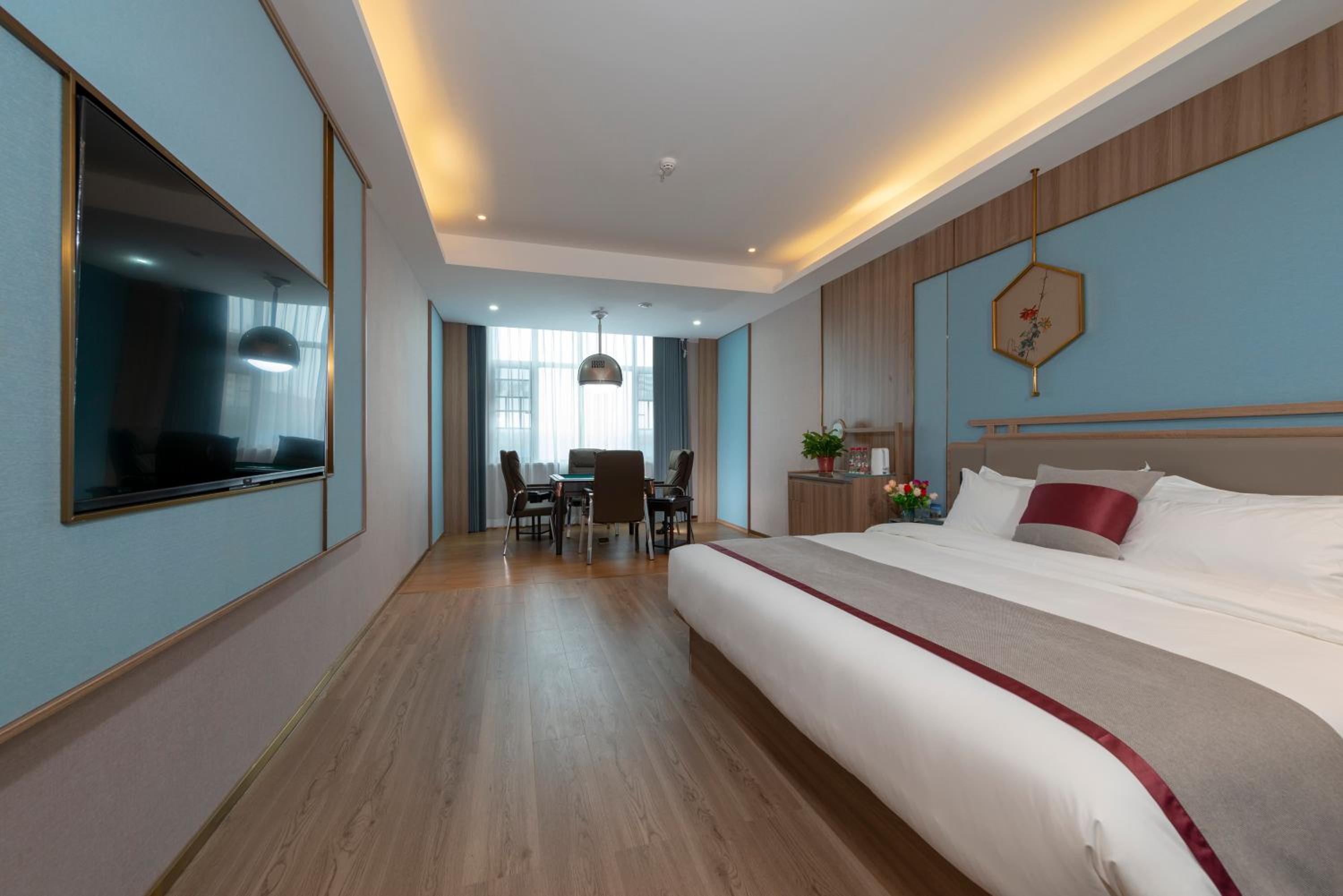 Double Room with Entertainment