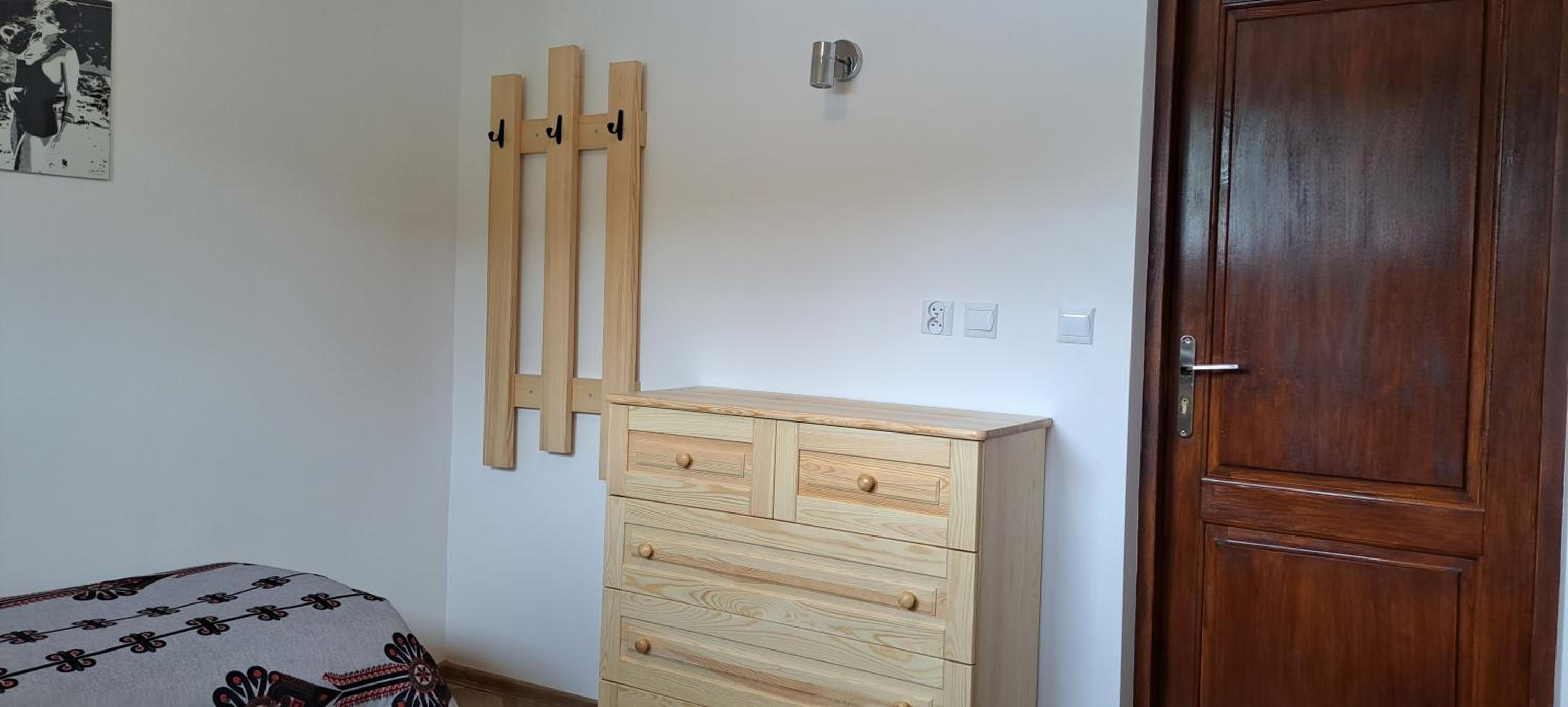 Two-Bedroom Apartment - Photo 9