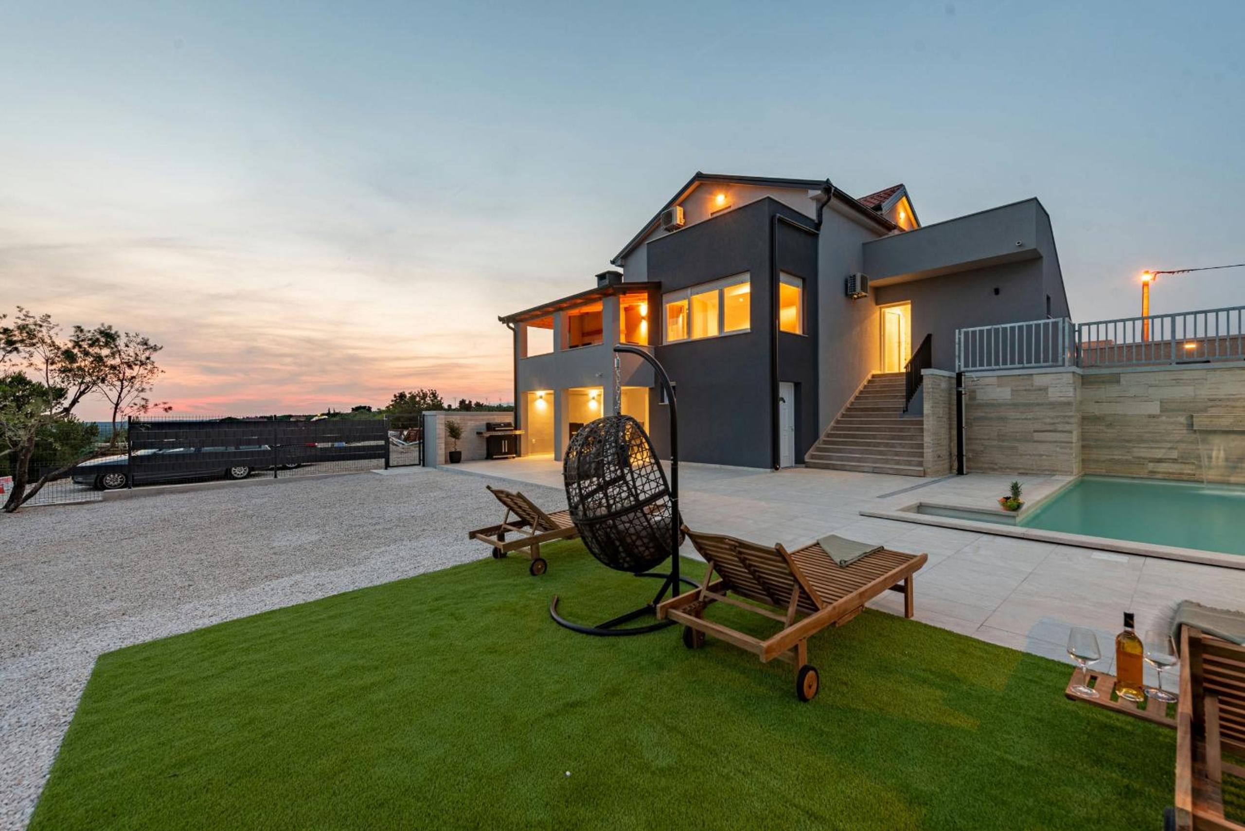 Villa with Private Pool photo 2