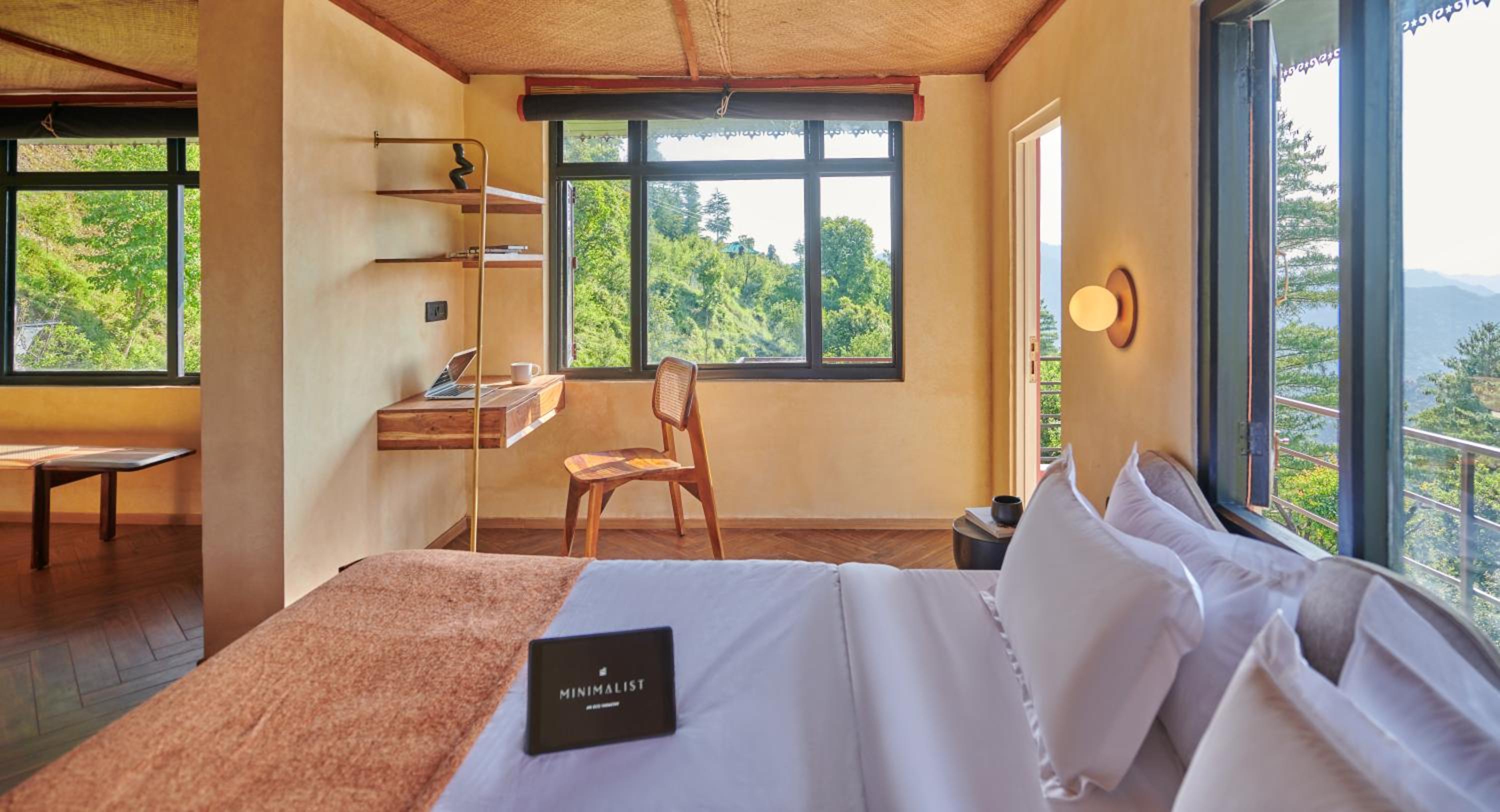 Suite With Mountain View