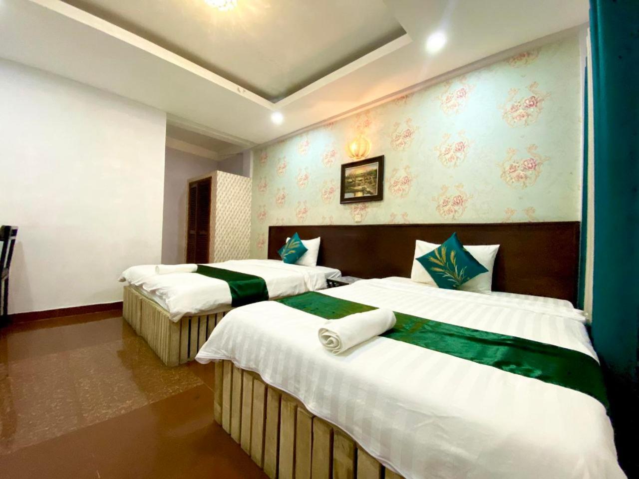 Budget Twin Room - Photo 1