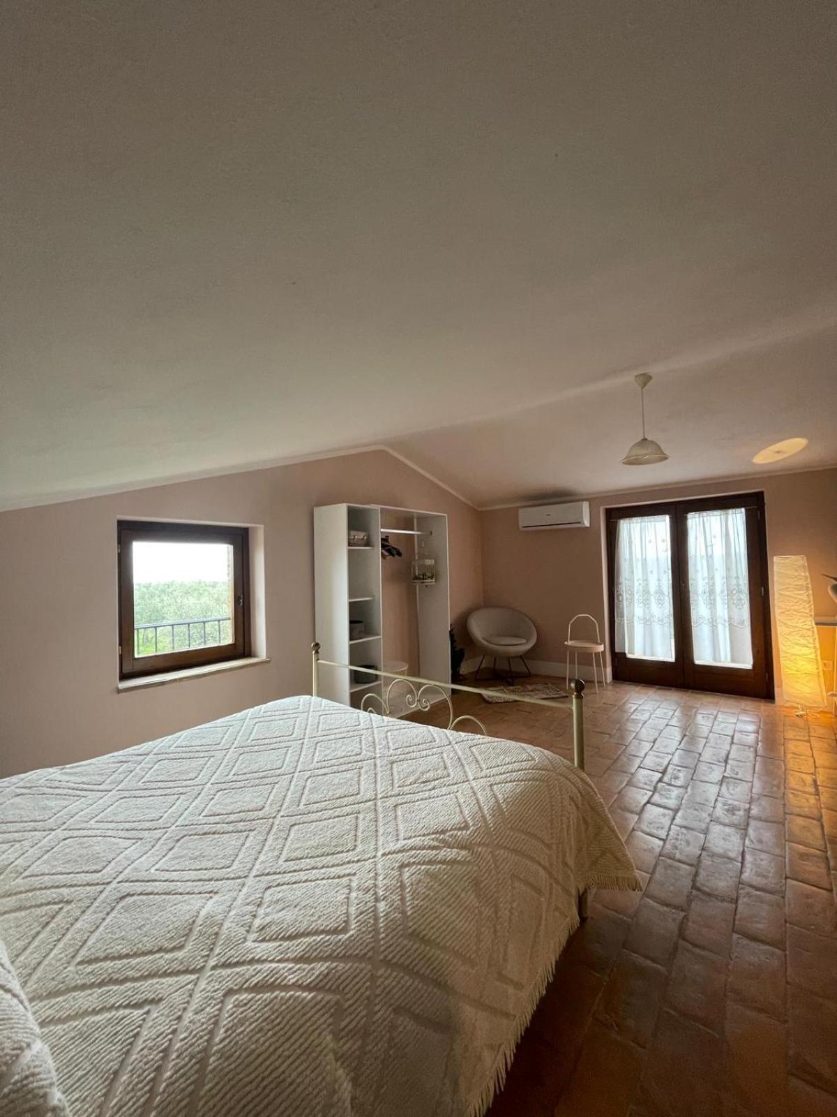 Double Room - Photo 3