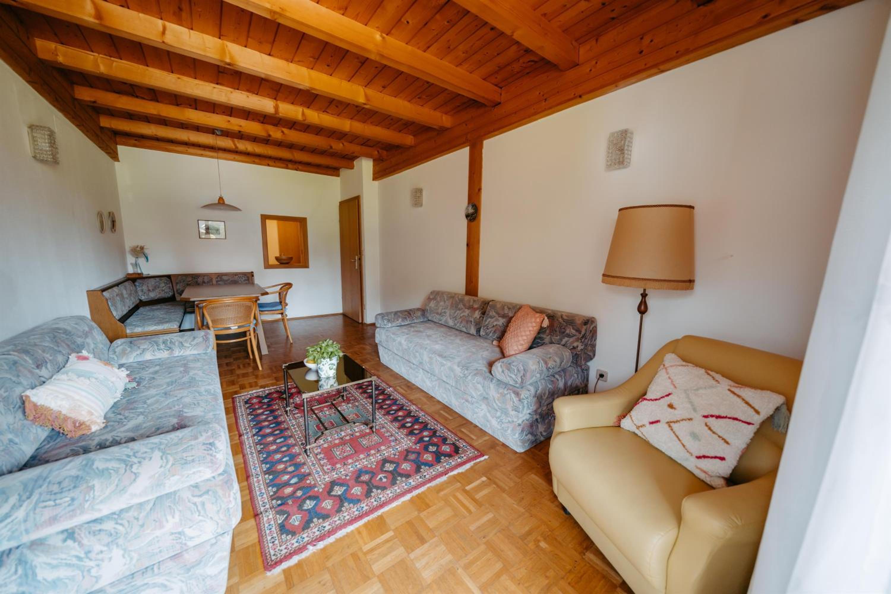 Apartment with Balcony photo 1