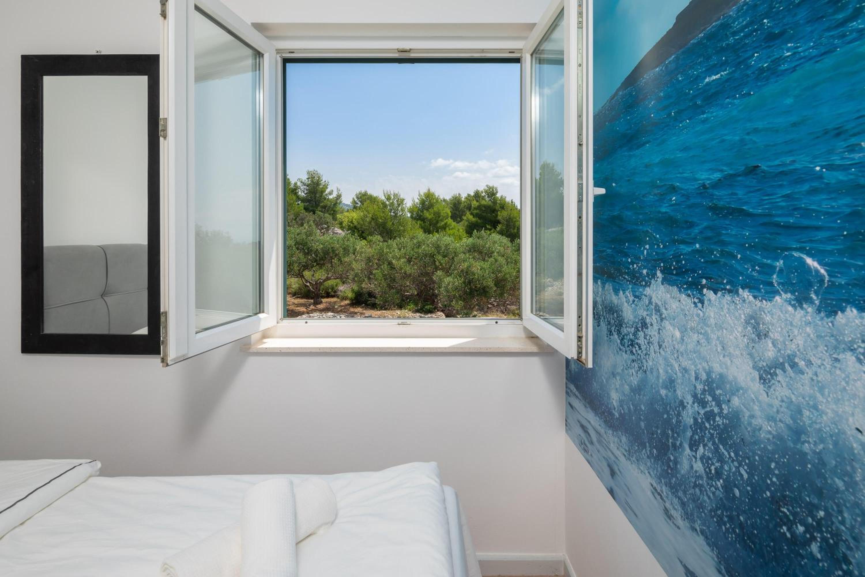 Apartment with Sea View photo 2