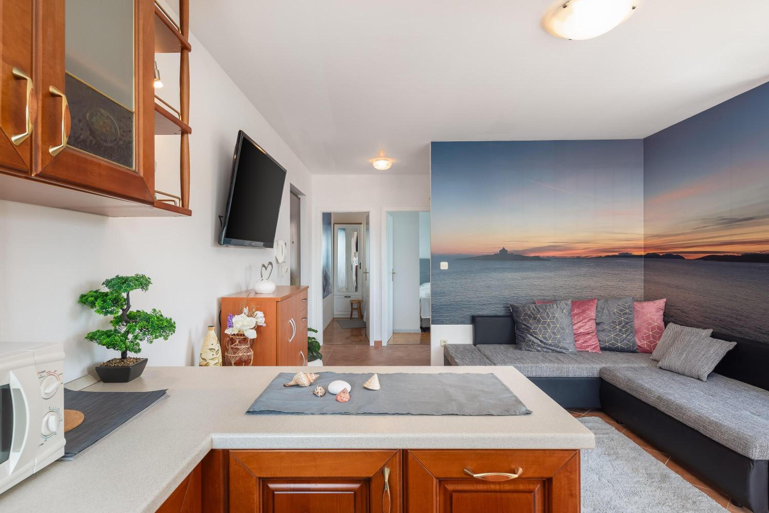 Apartment with Sea View photo 3