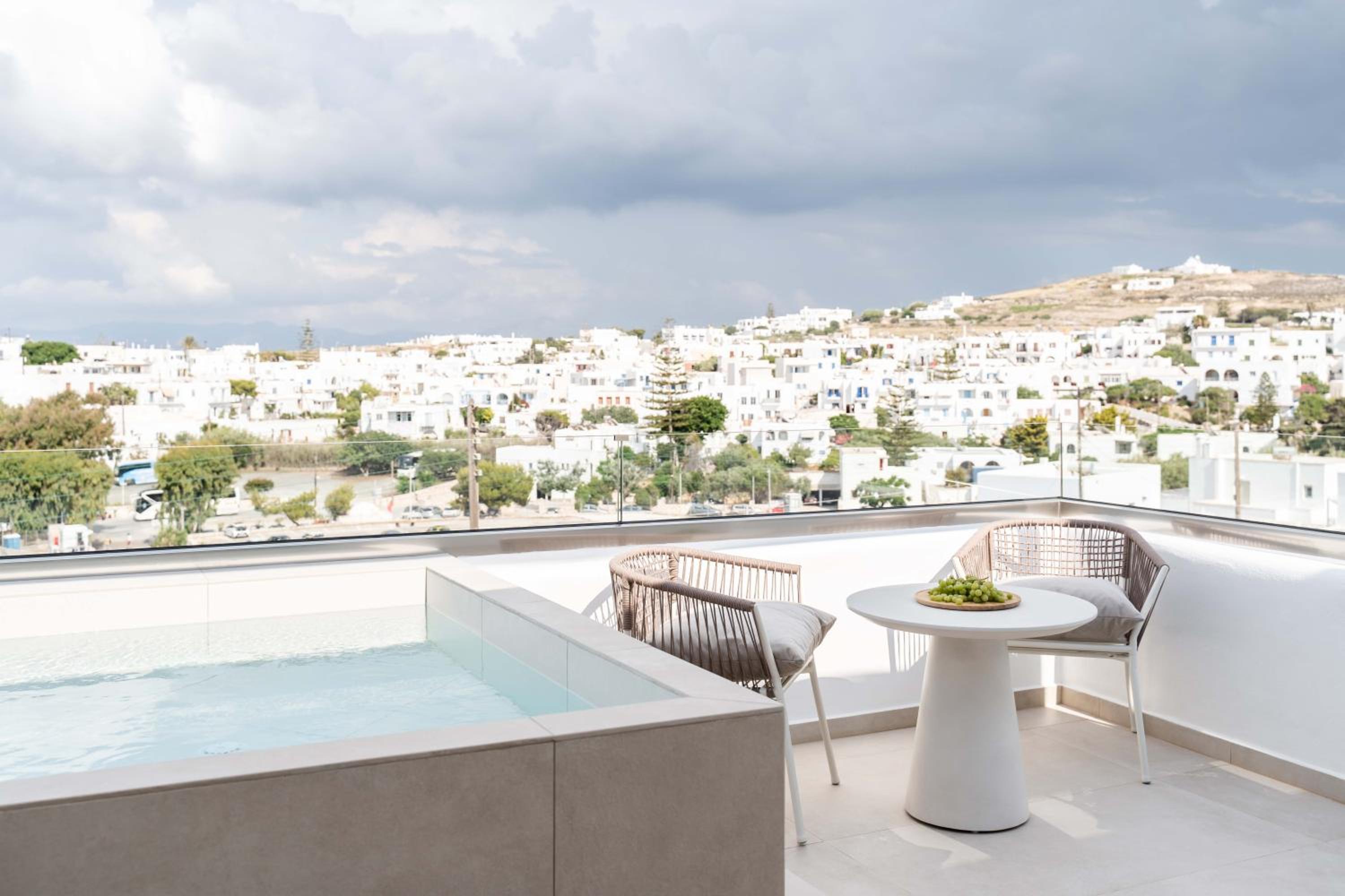  Honeymoon Suite with Plunge Pool and Sea View photo 3