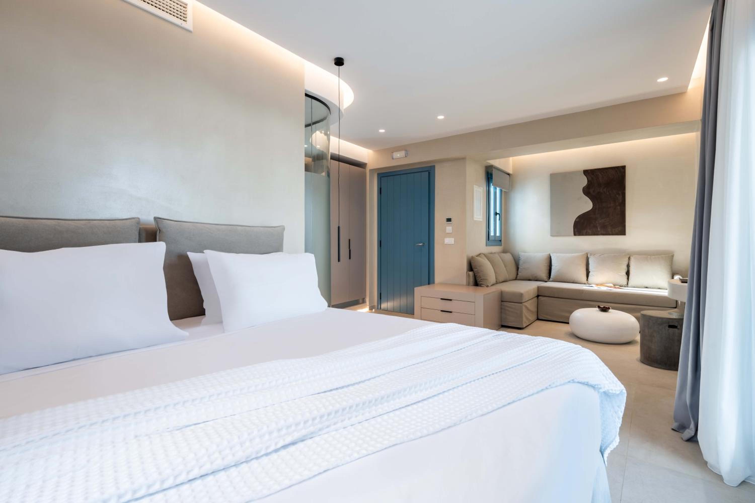  Honeymoon Suite with Plunge Pool and Sea View photo 2