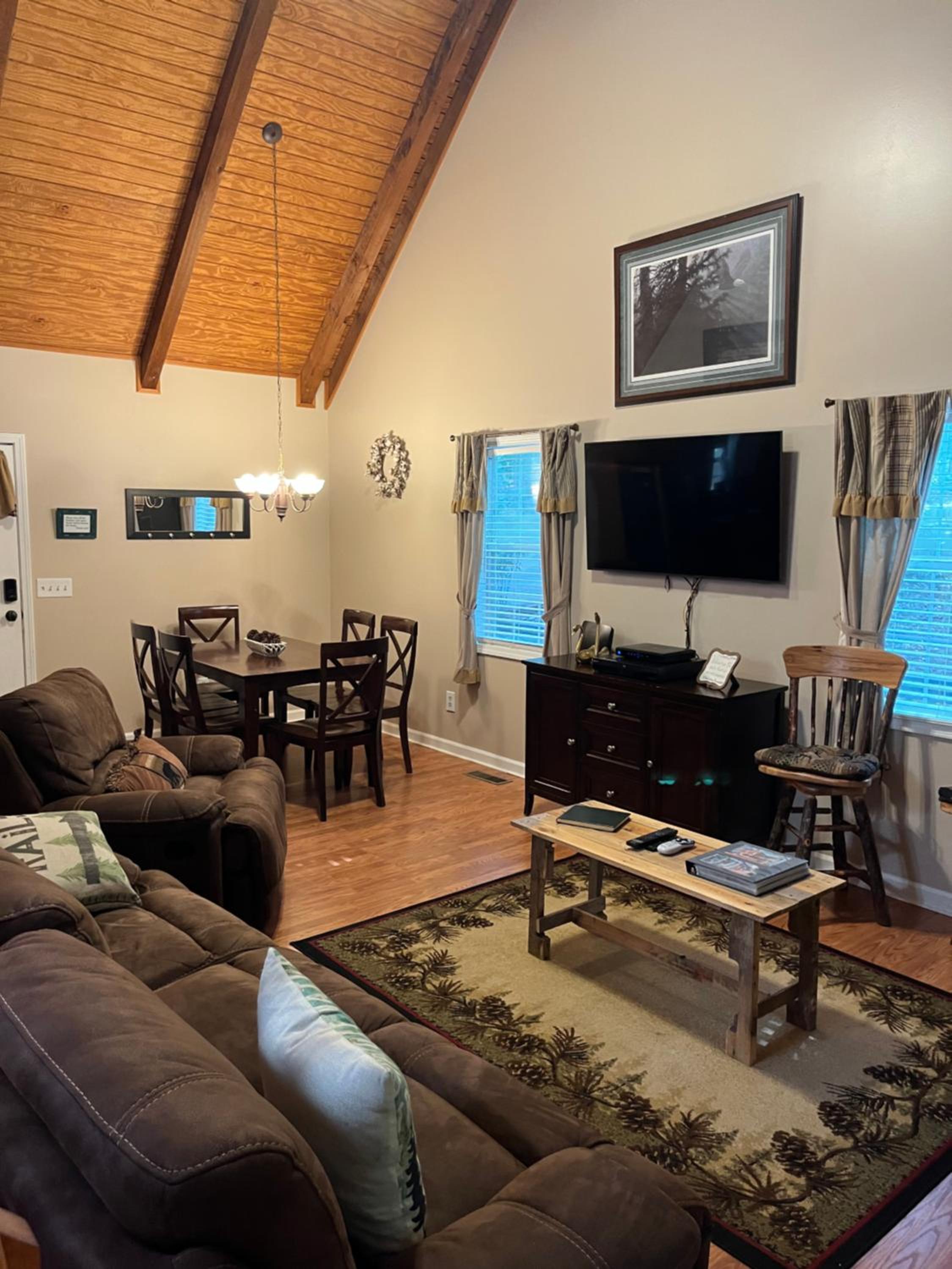 Three-Bedroom House photo 1