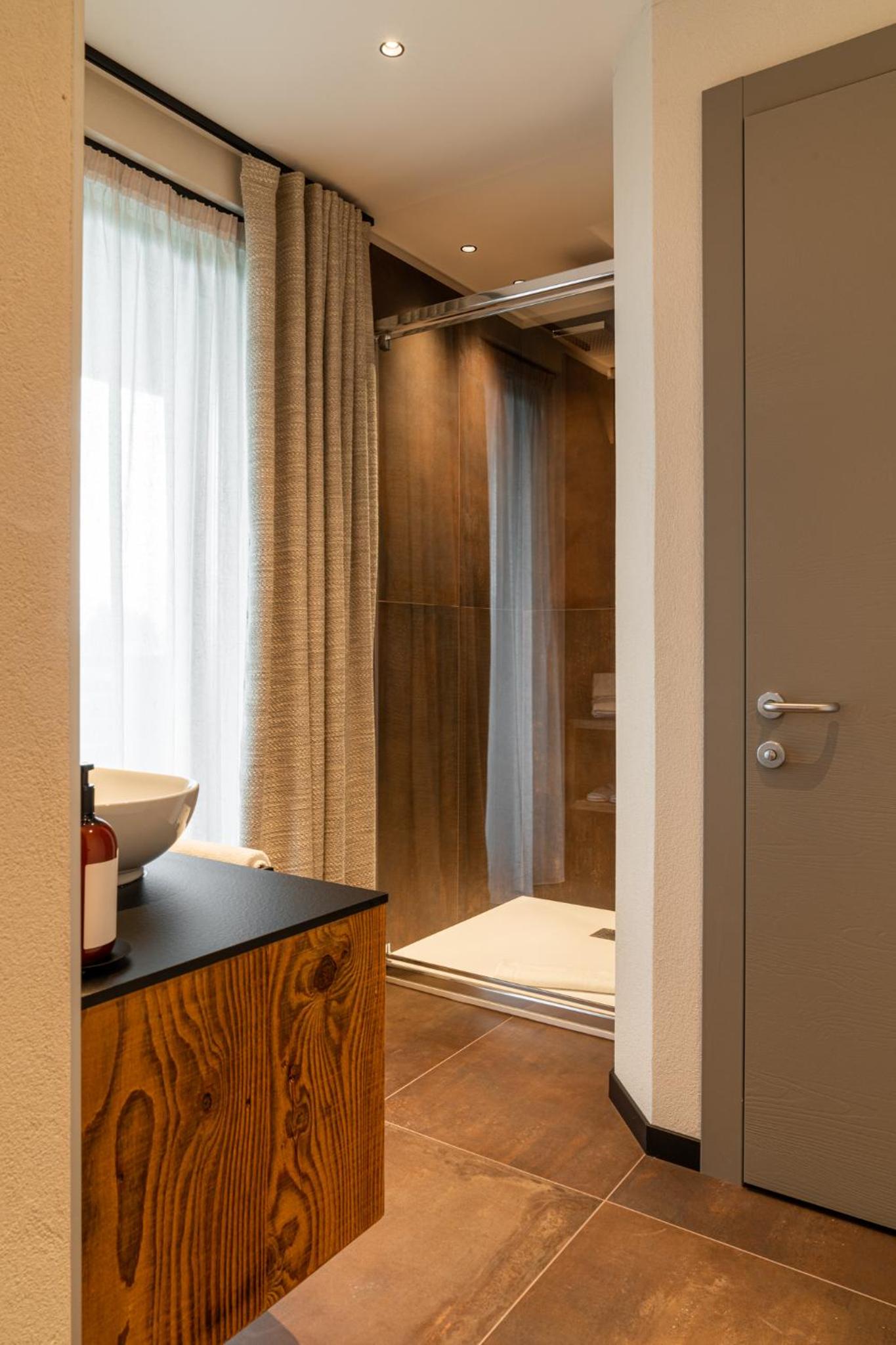Superior Double or Twin Room with Mountain View photo 2