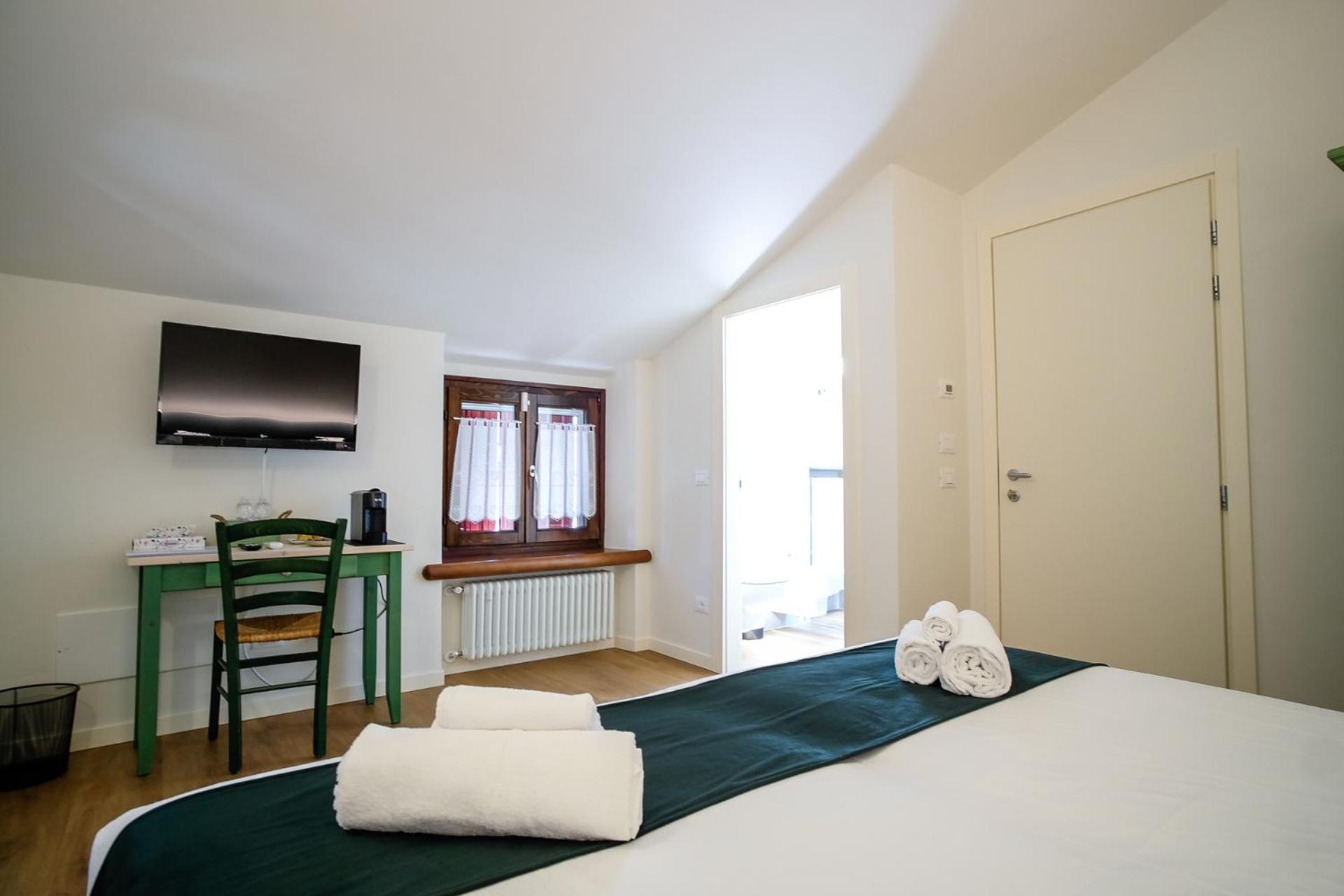 Superior Double Room photo 2