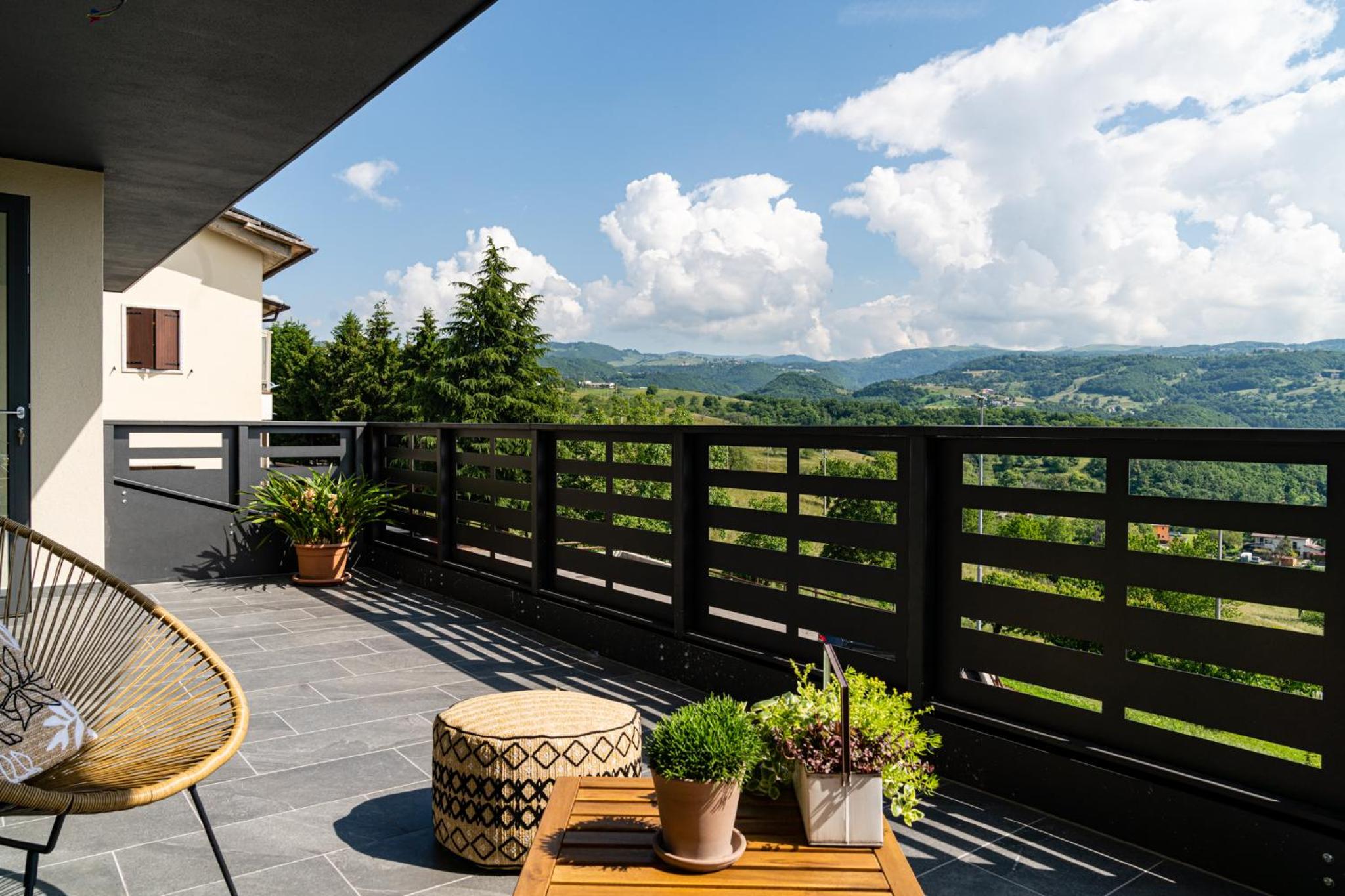 Superior Double or Twin Room with Mountain View photo 3
