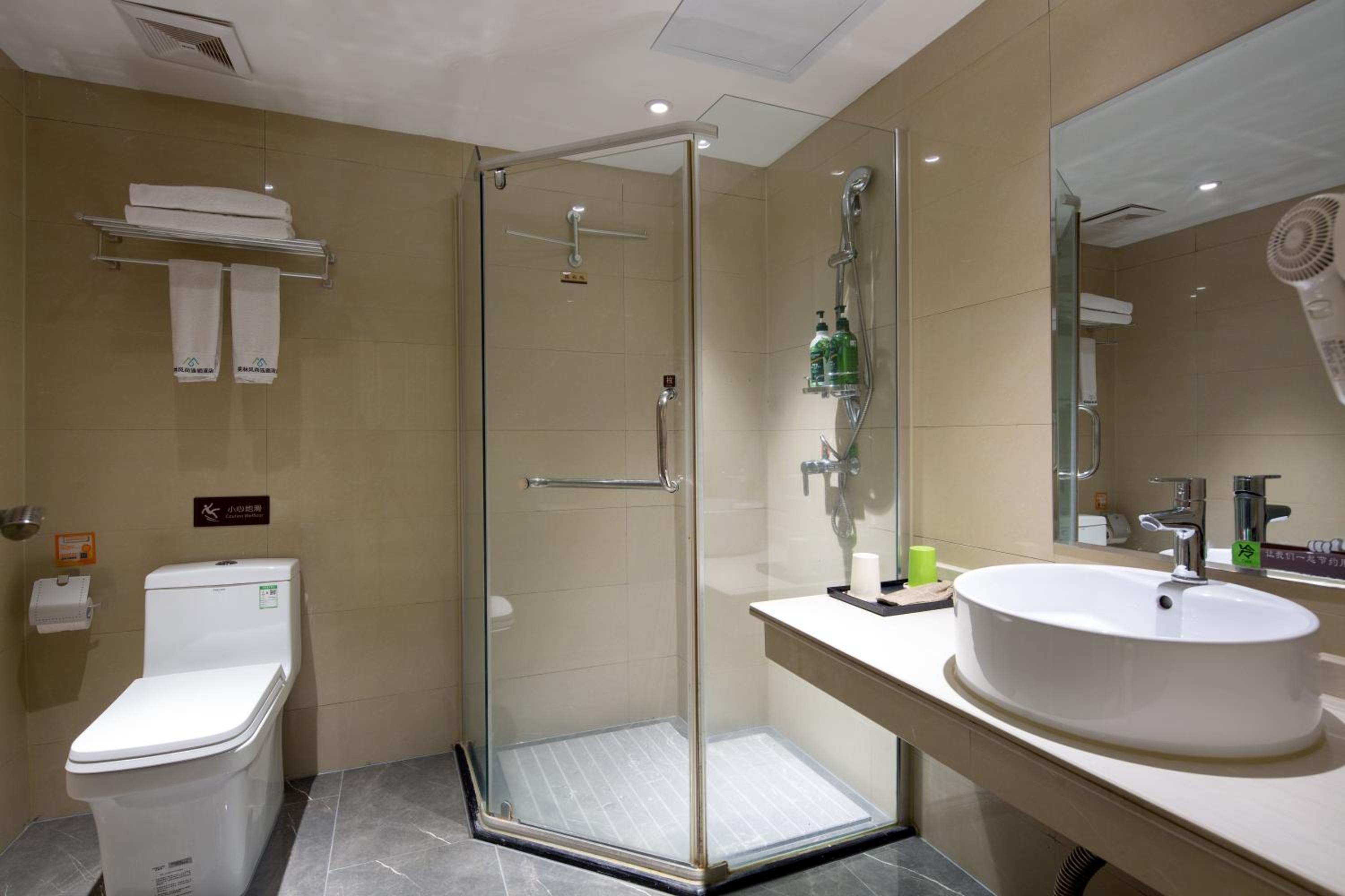 Double Room With Theme photo 2