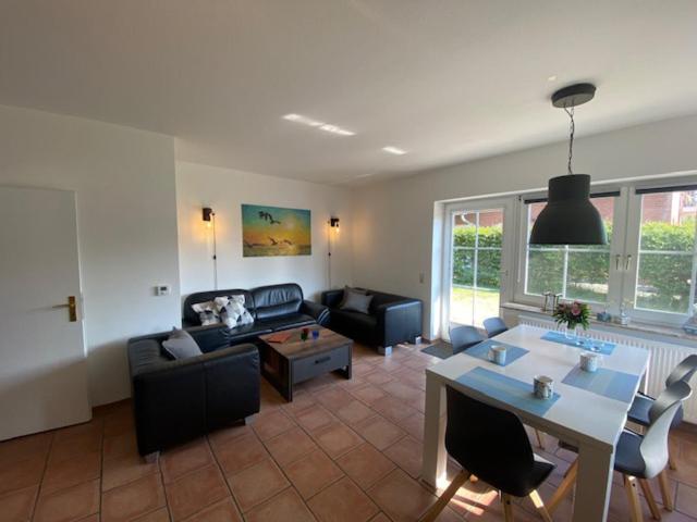 Apartment with Terrace photo 1