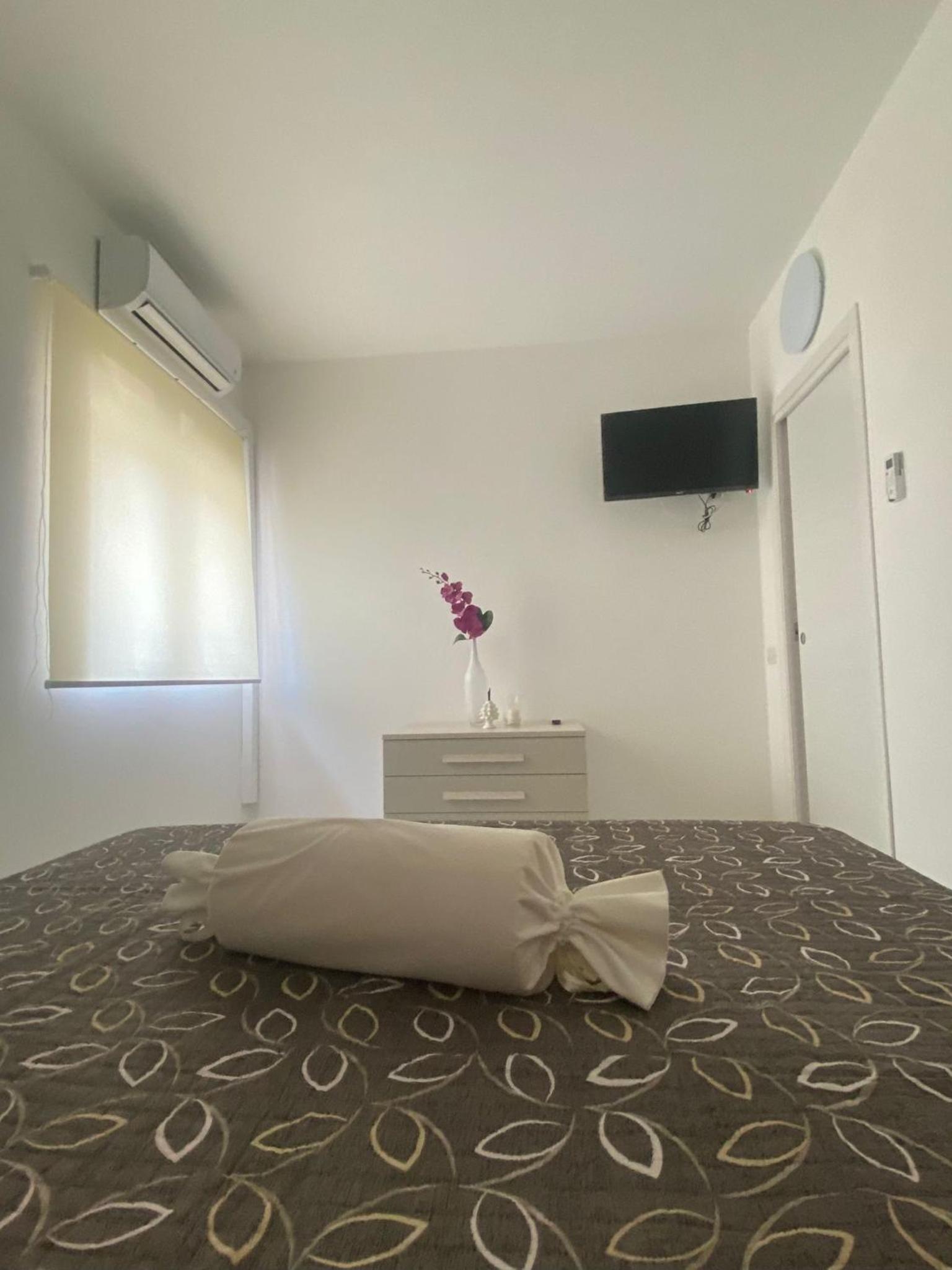 Apartment - Ground Floor photo 1