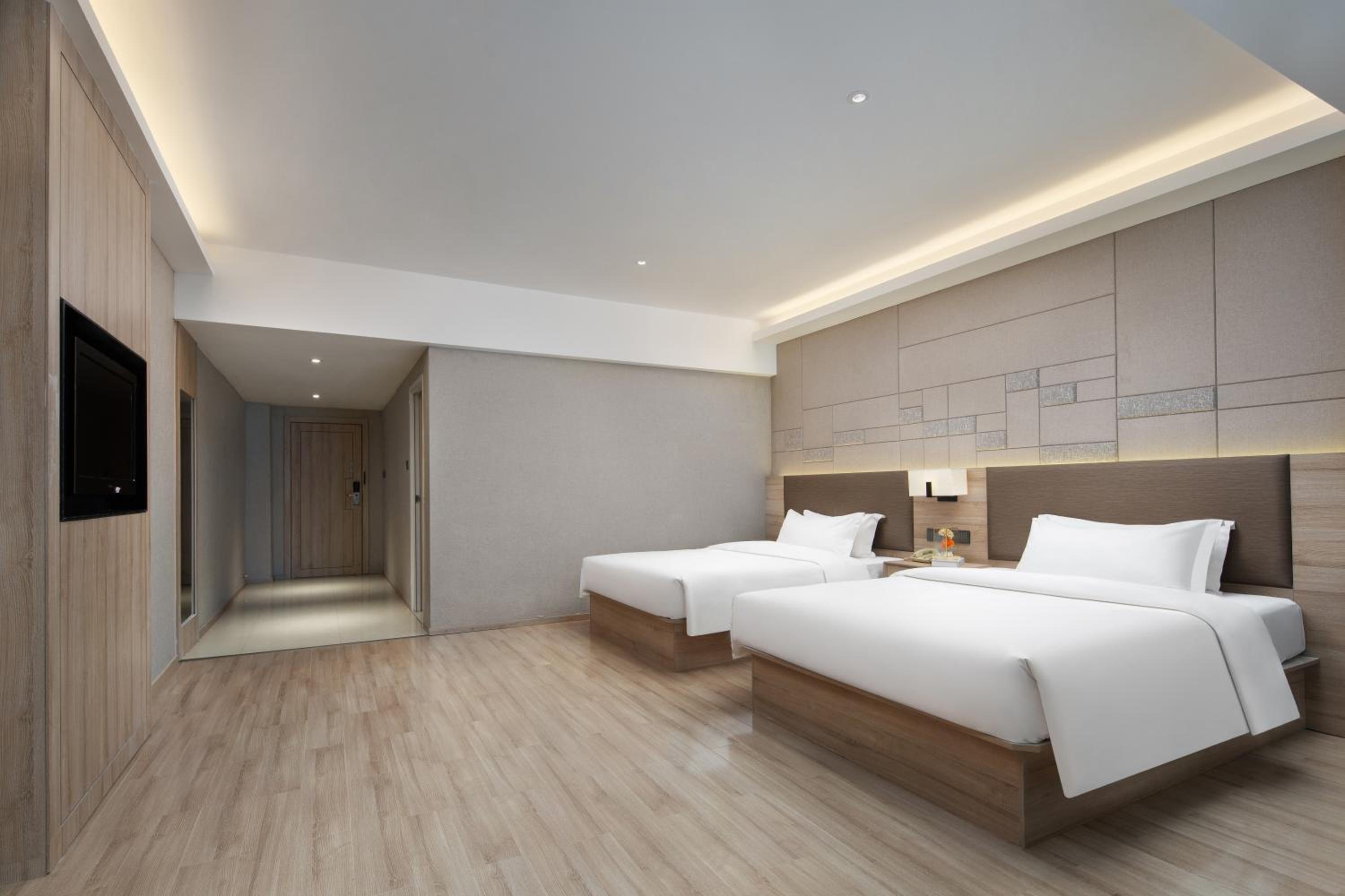 Deluxe Twin Room photo 2