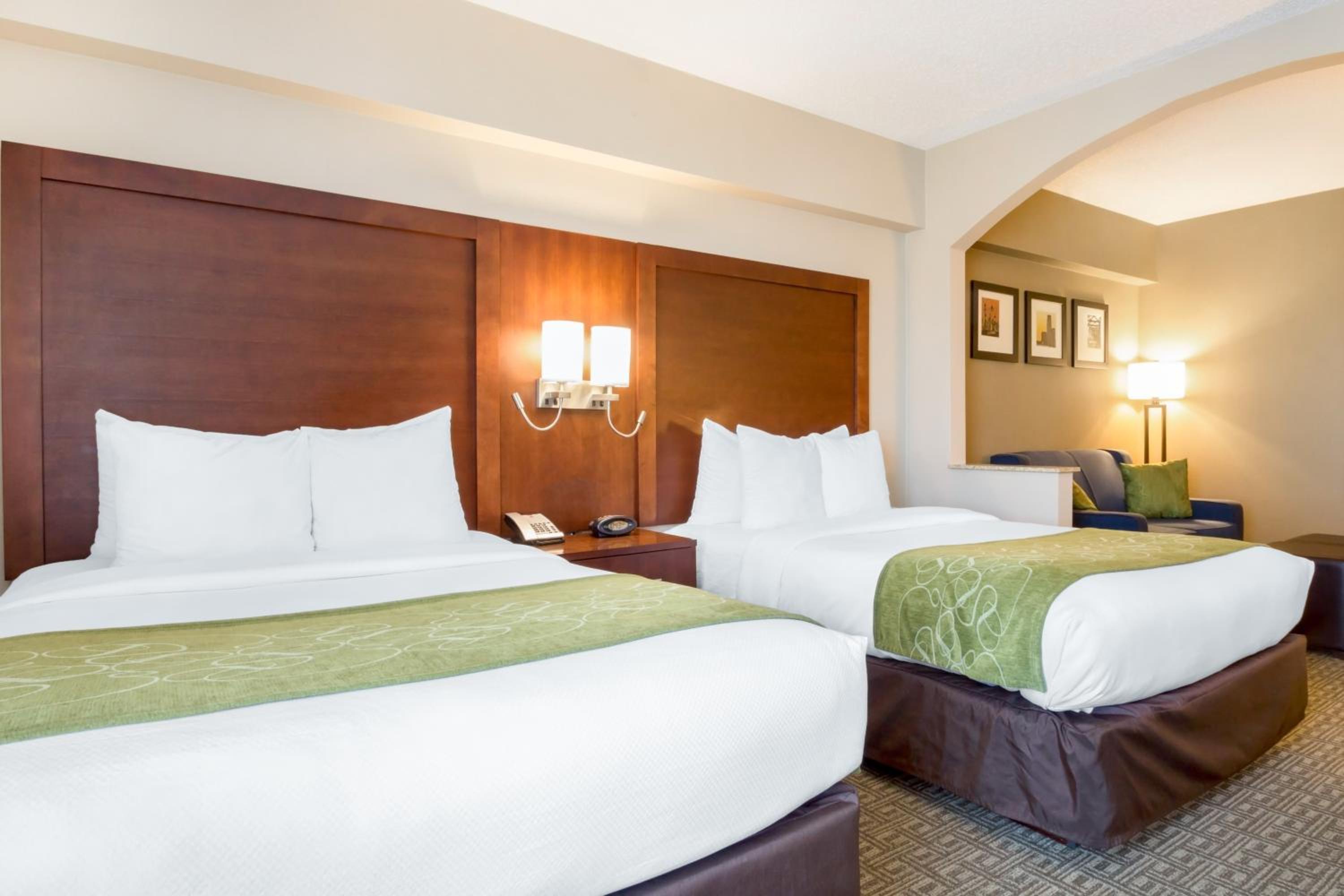 Double Suite - Non-Smoking - Photo 2