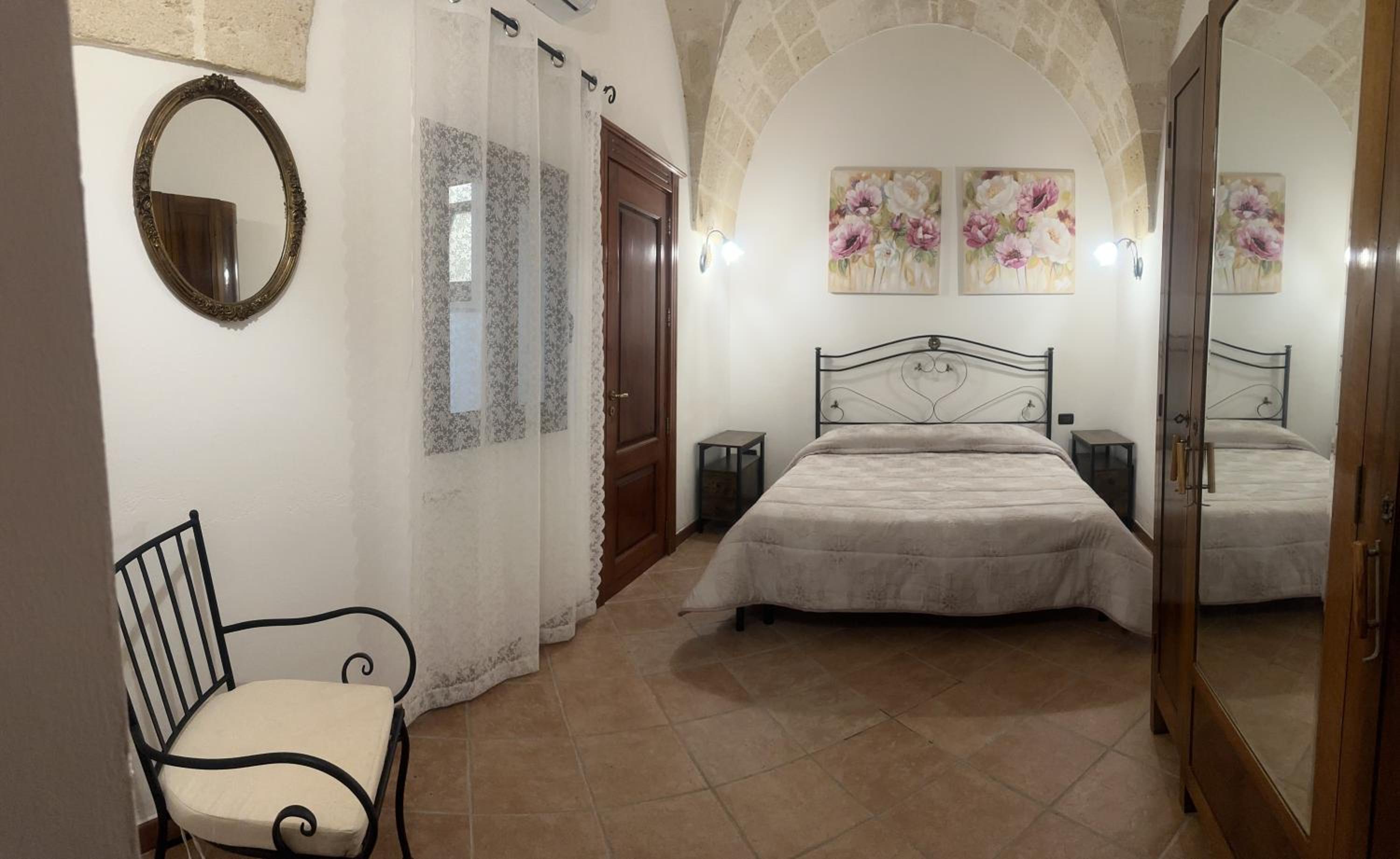 One-Bedroom House photo 3