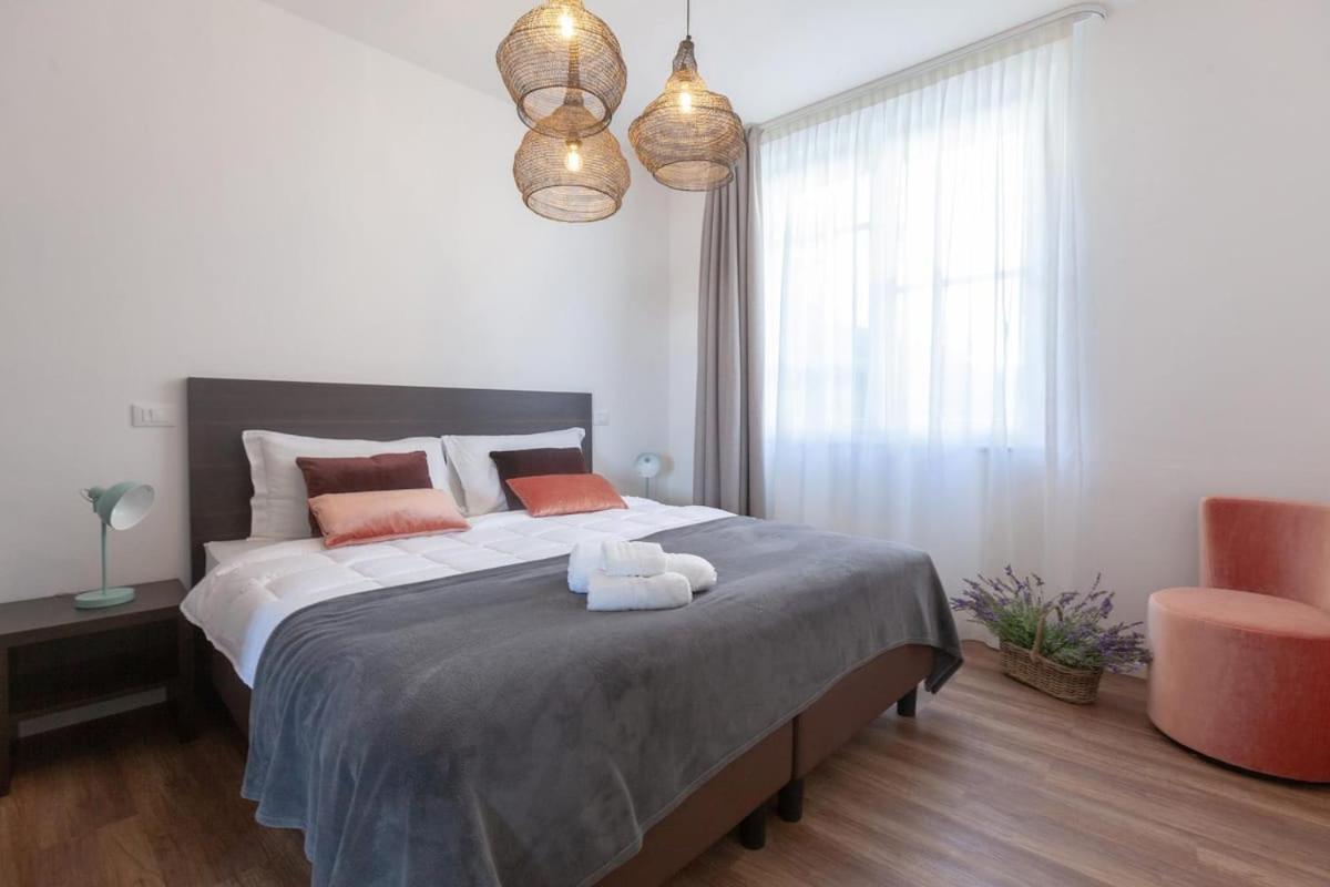 Superior One-Bedroom Apartment