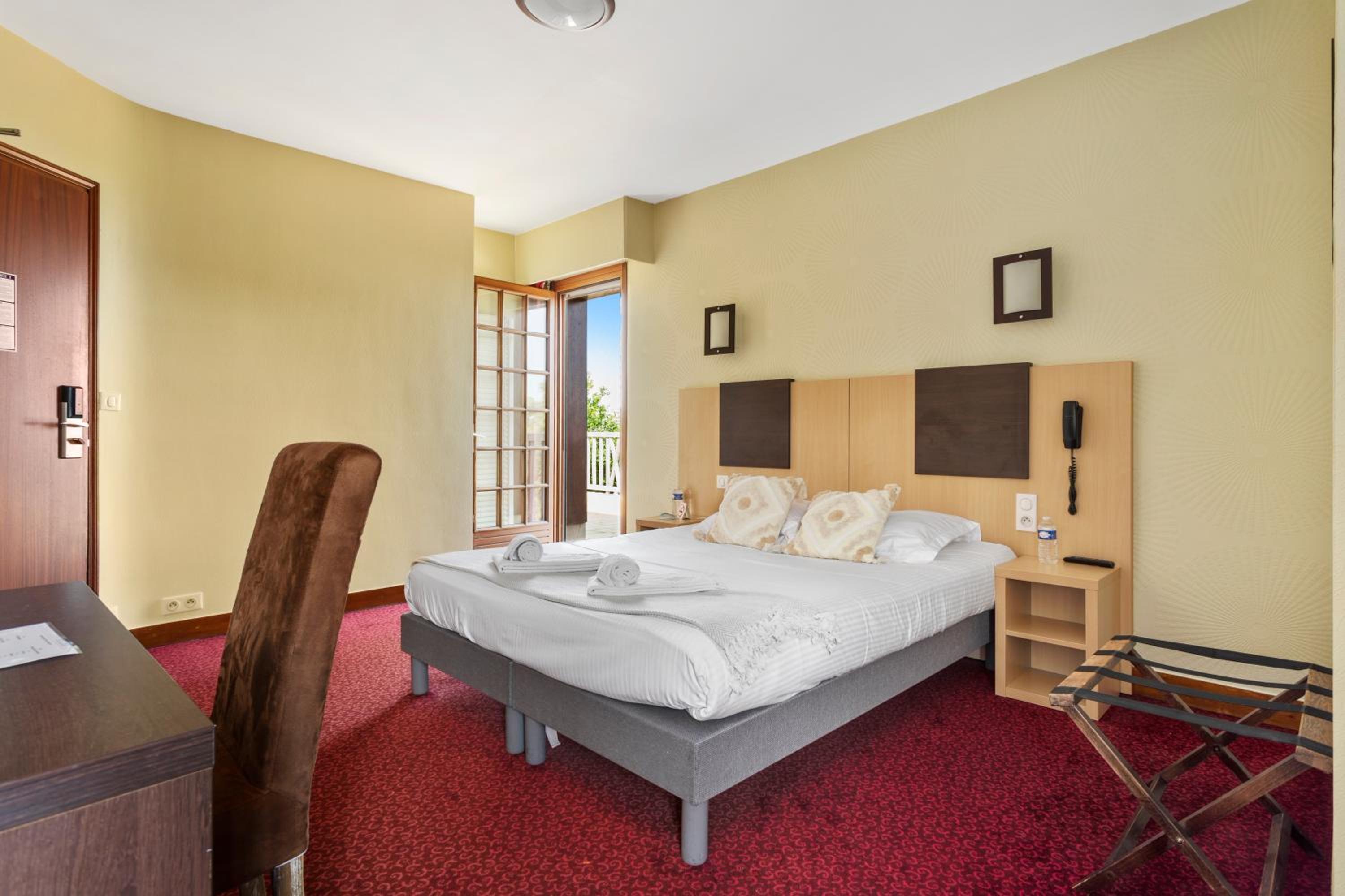 Signature Room with Terrace - Sea View photo 1