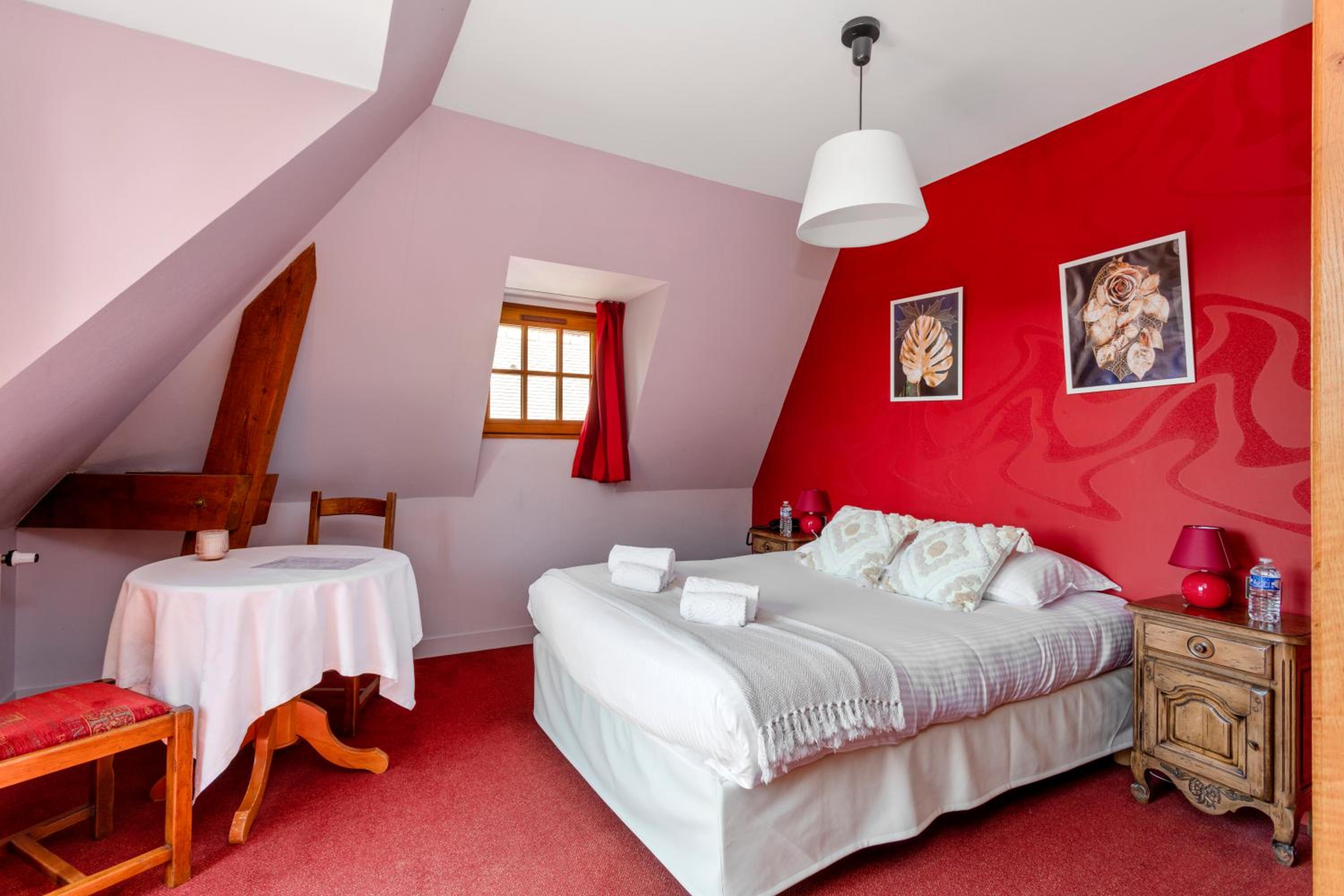 Junior Suite with Balcony photo 3