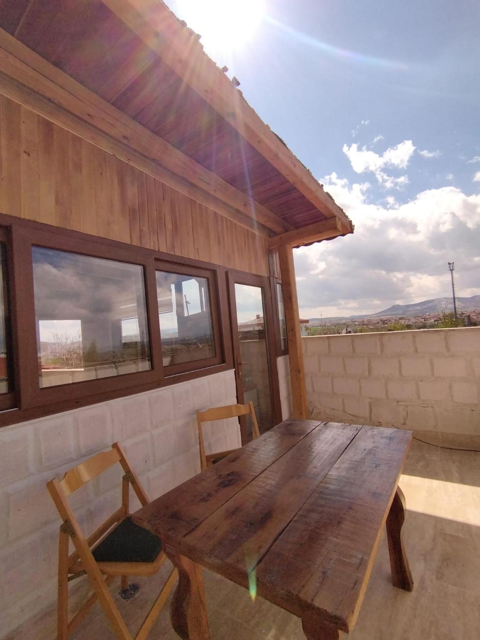 Small Double Room - Photo 4