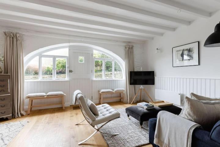 Two-Bedroom House photo 2