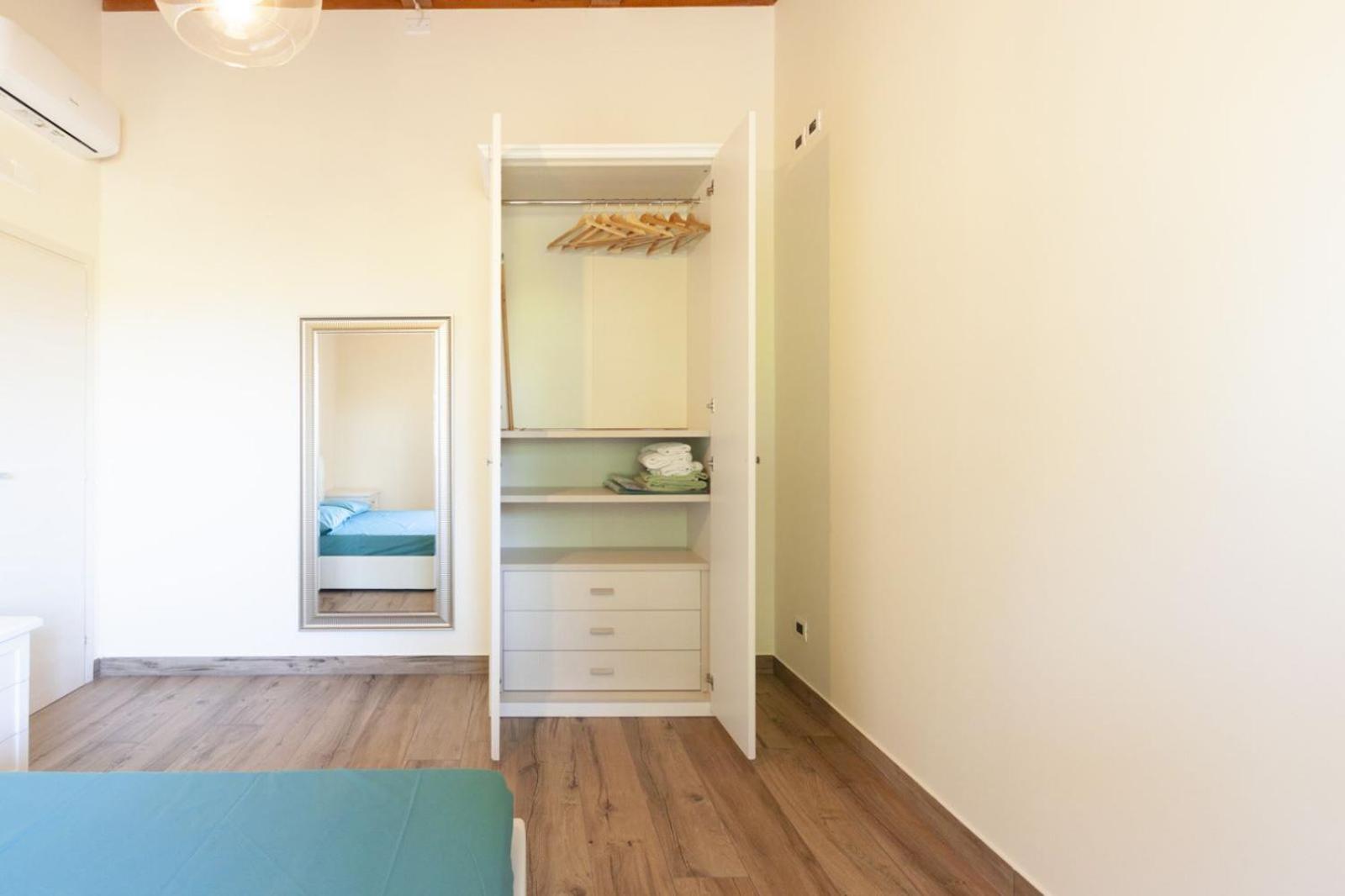 One-Bedroom House photo 2