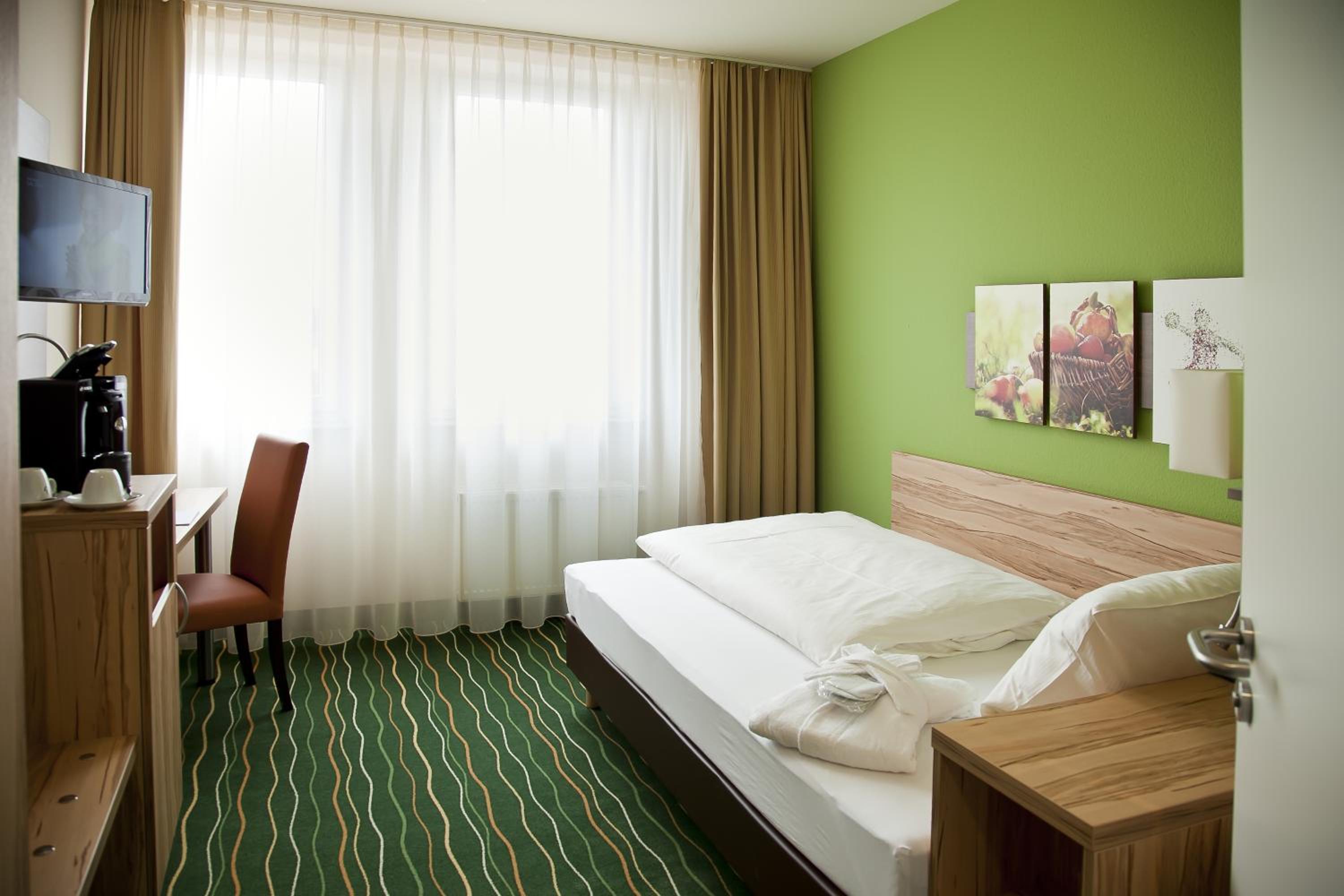 Comfort Single Room