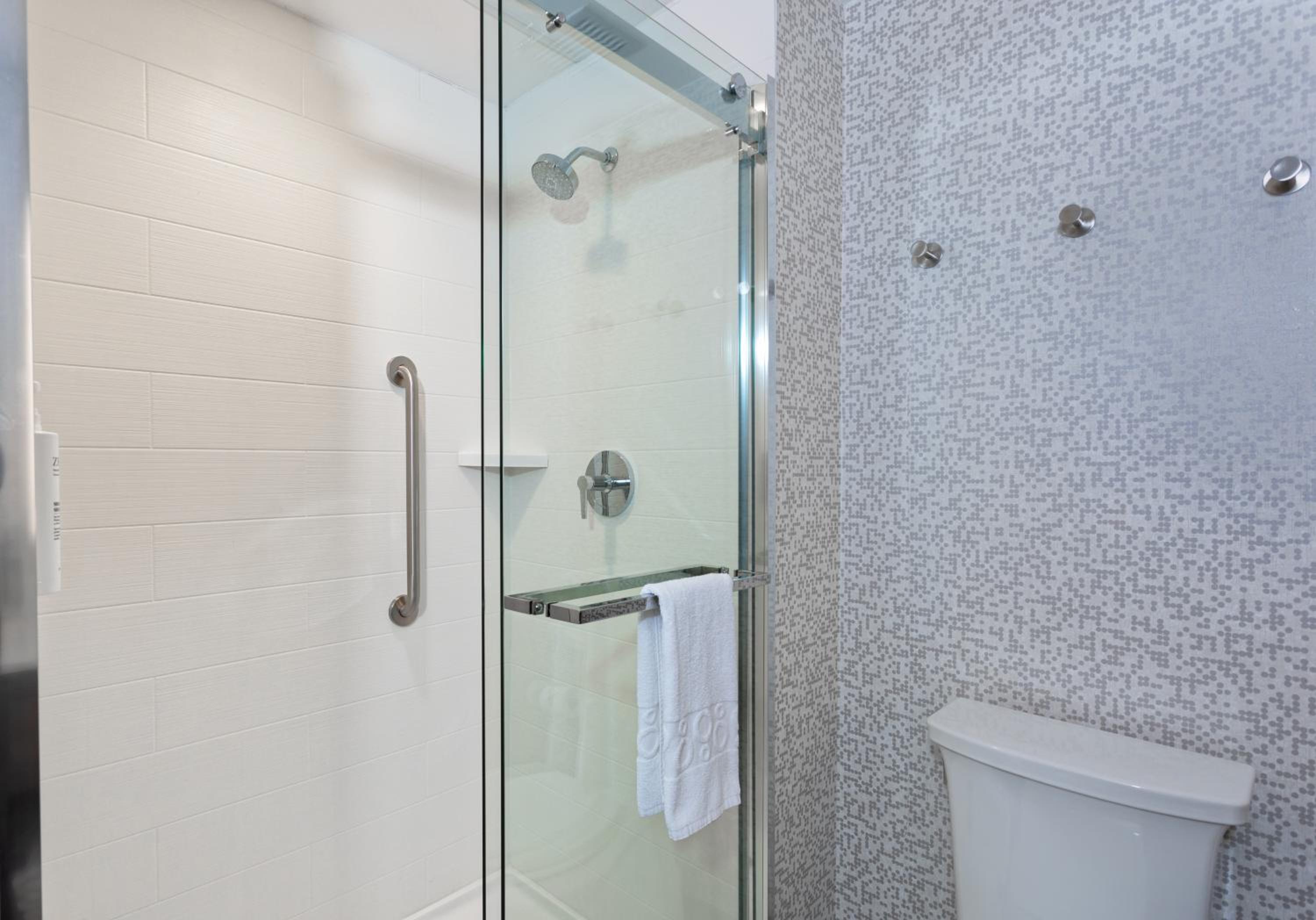 King Studio Suite - Photo 4