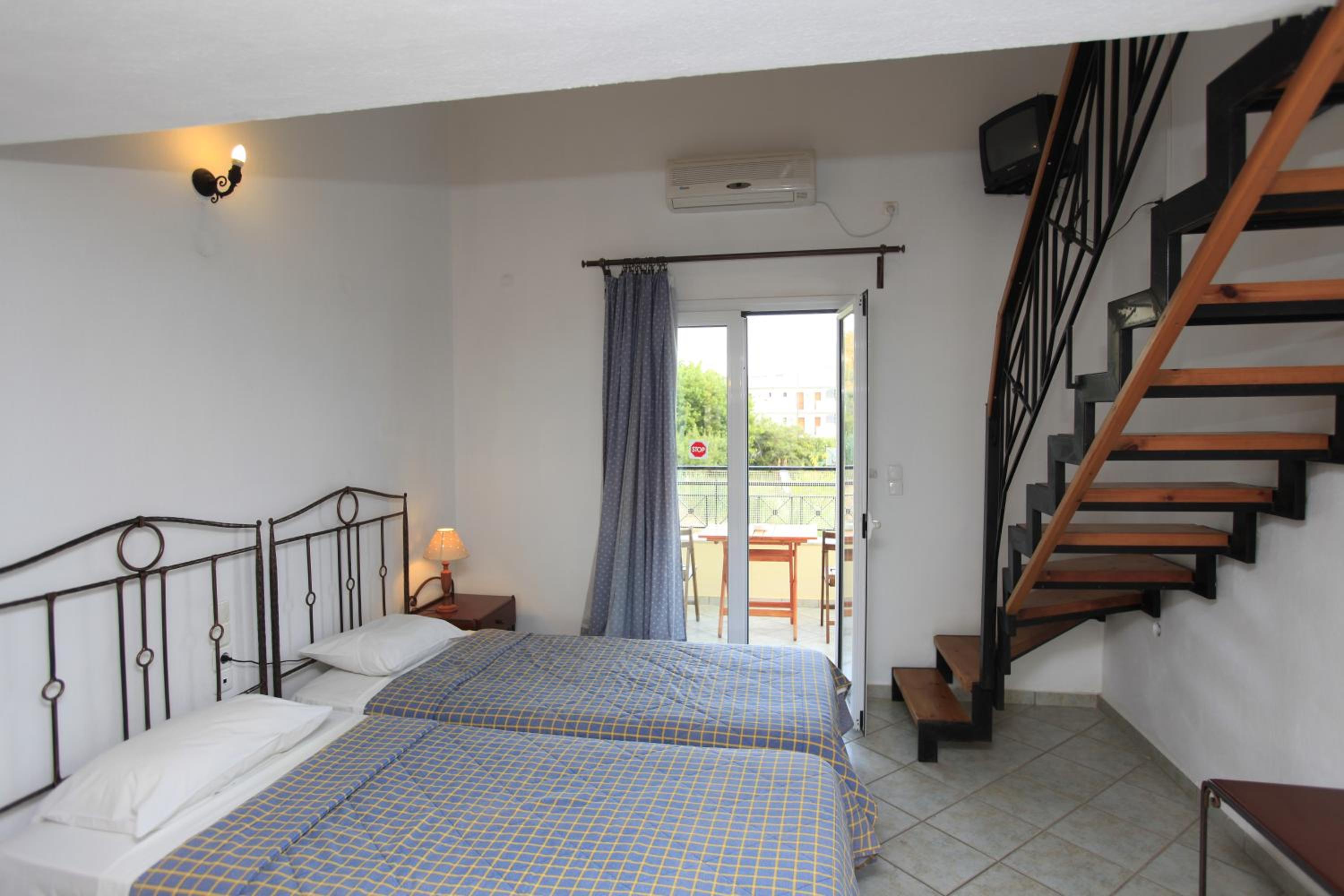 Apartment (4 Adults)