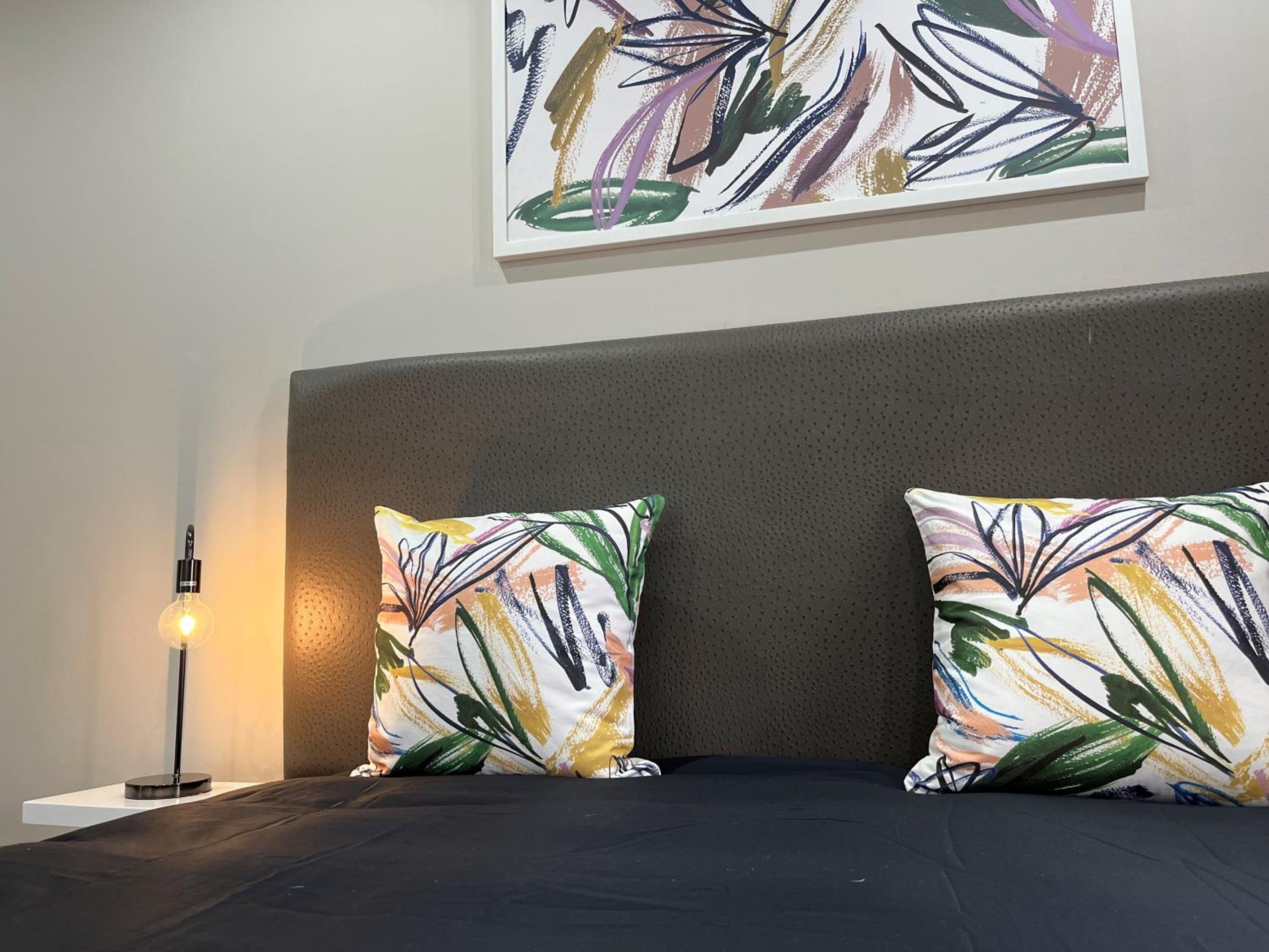 Business King Room - Photo 1