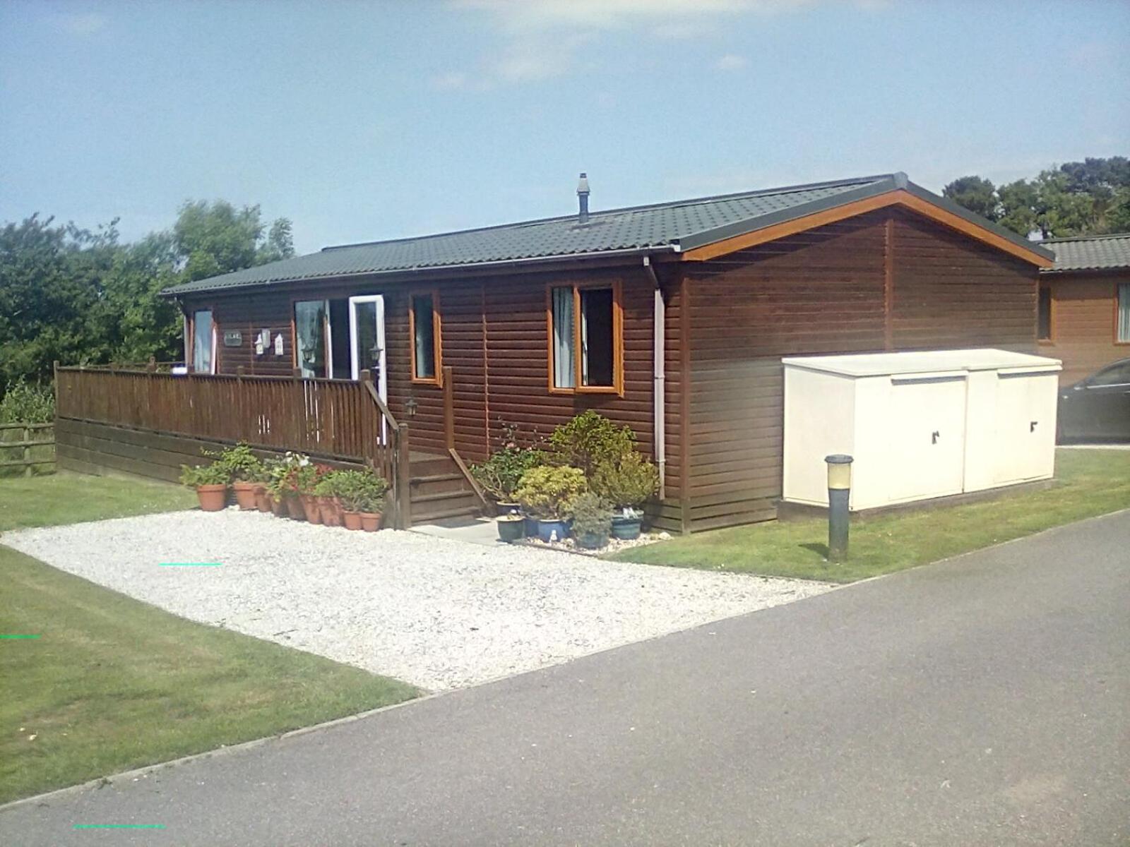 Two-Bedroom House photo 2