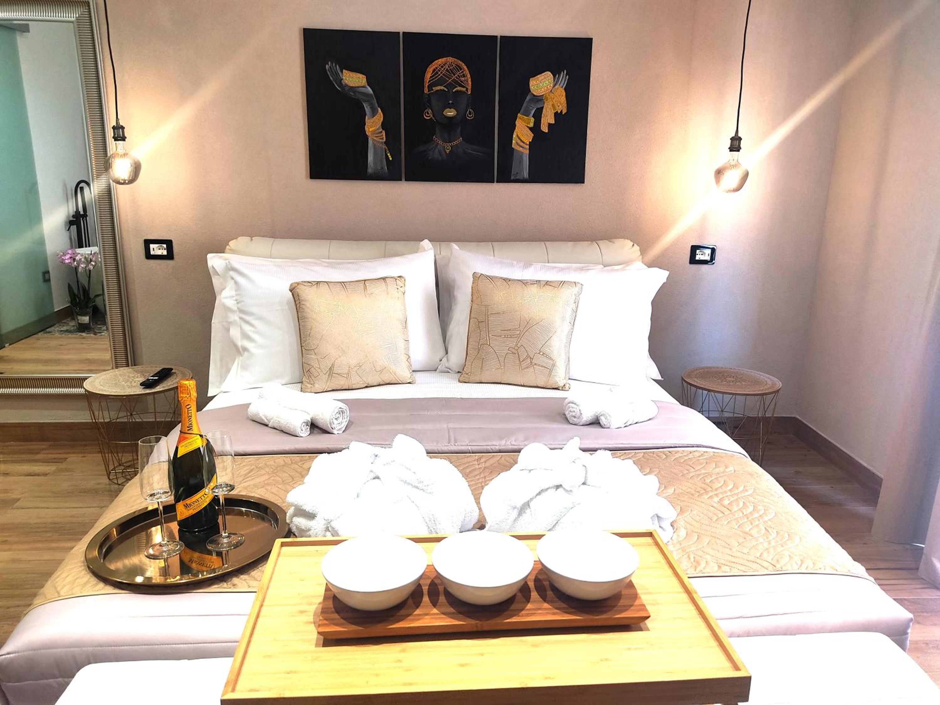 Deluxe King Room