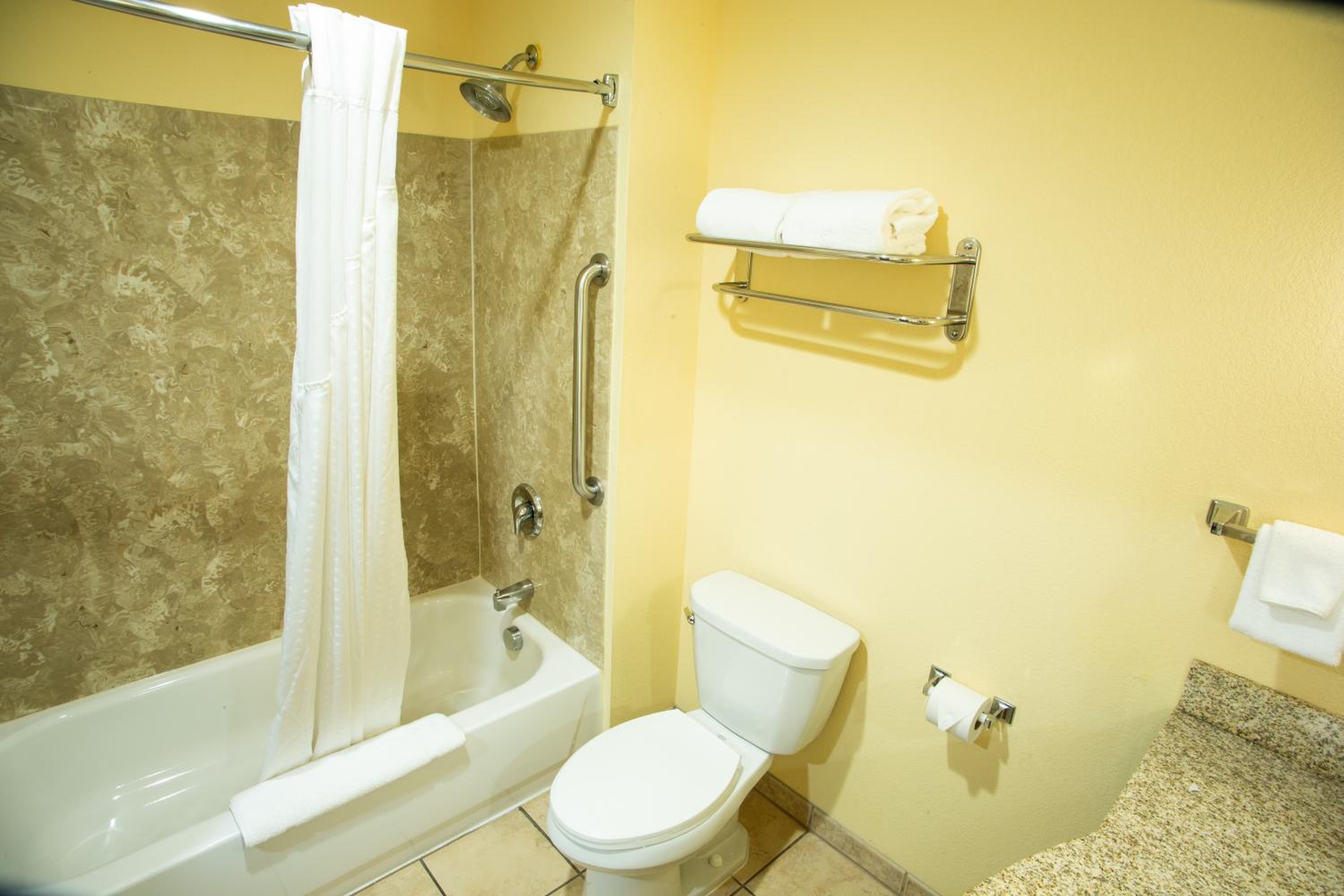 Standard Room - Photo 4