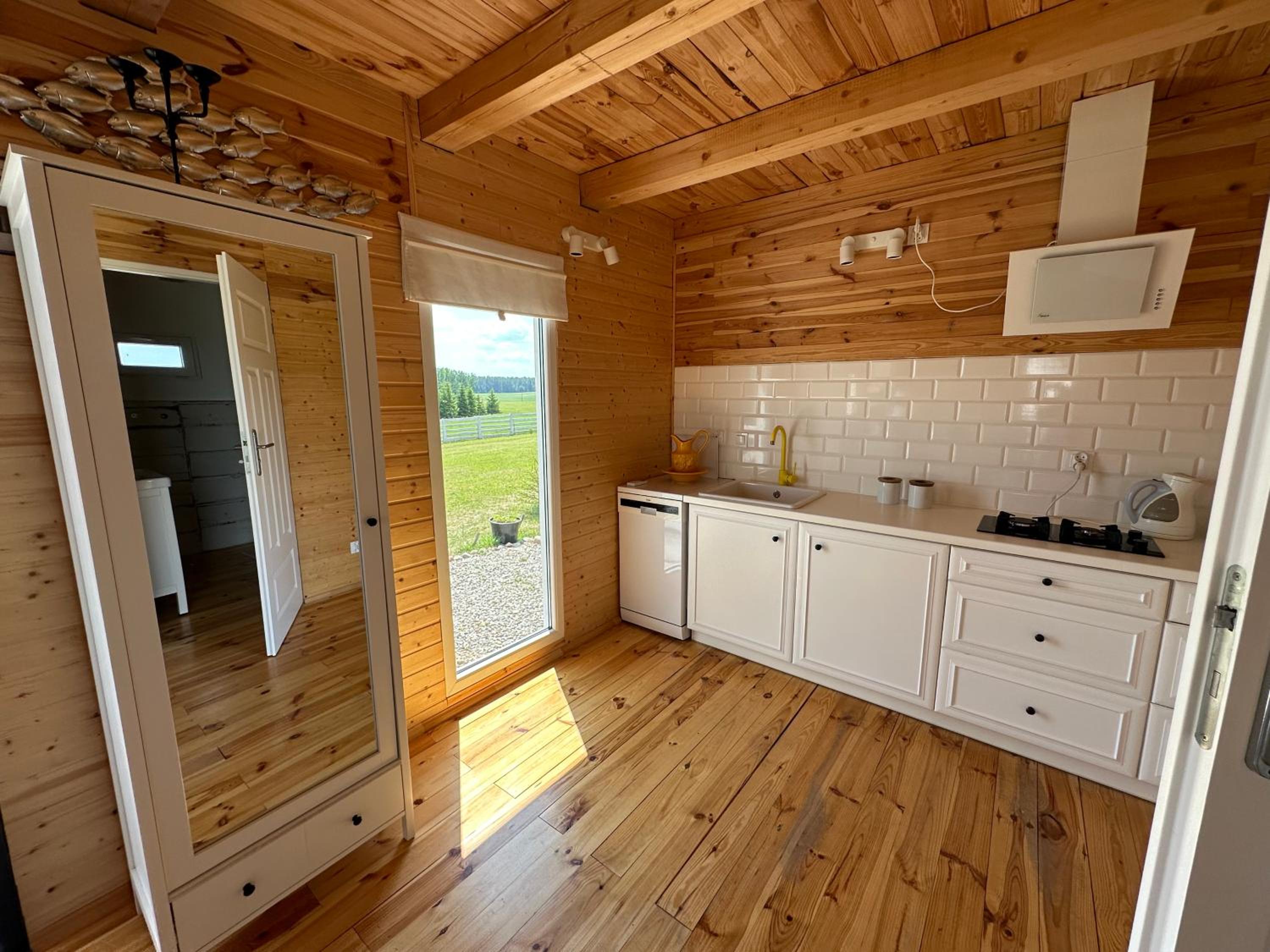 Two-Bedroom House - Photo 18
