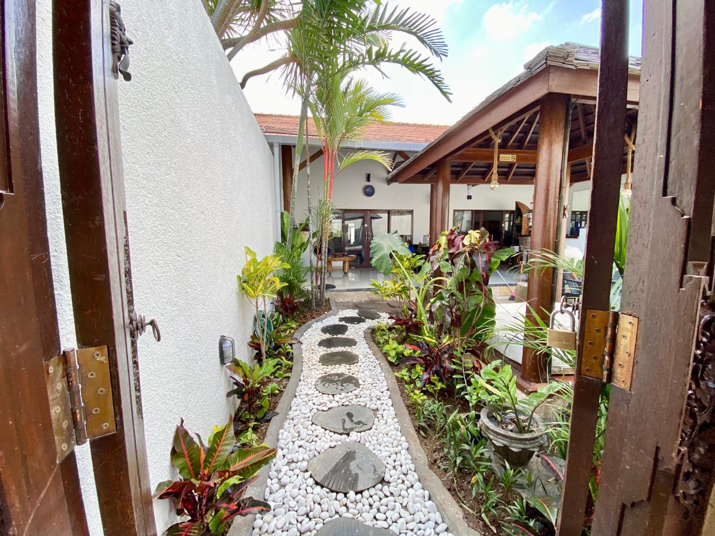 Two-Bedroom Villa - Photo 49