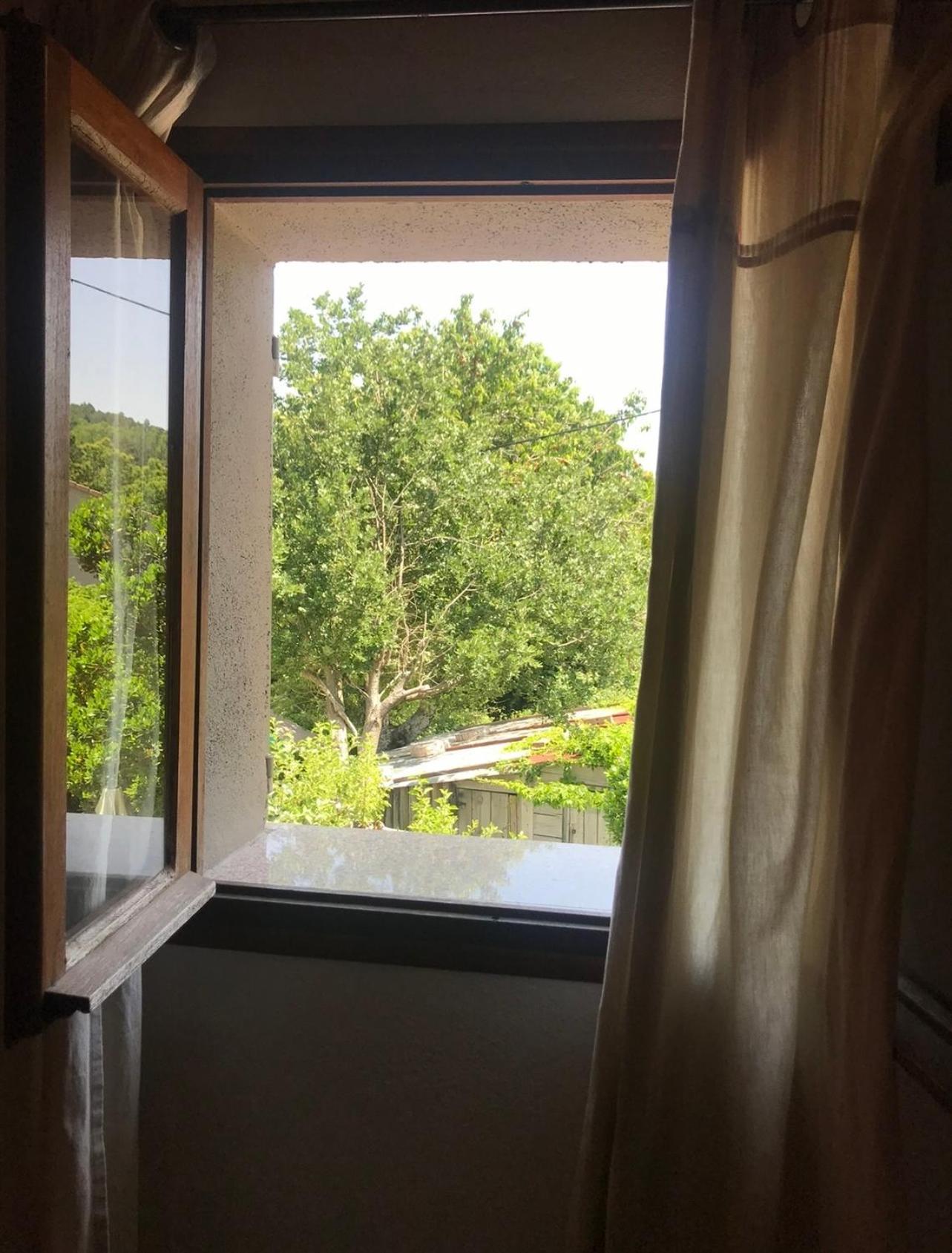 Double Room - Photo 6