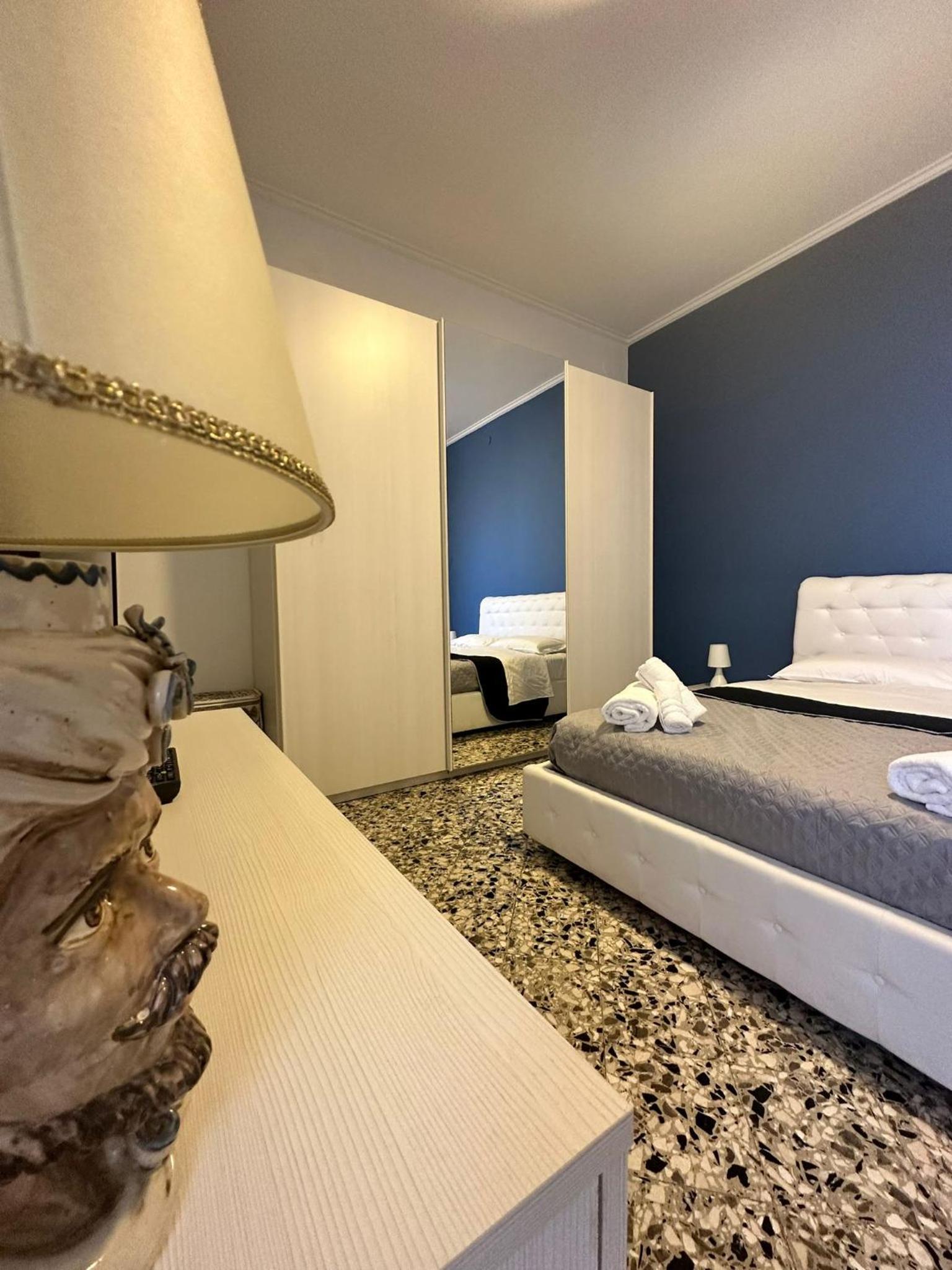 Large Double Room