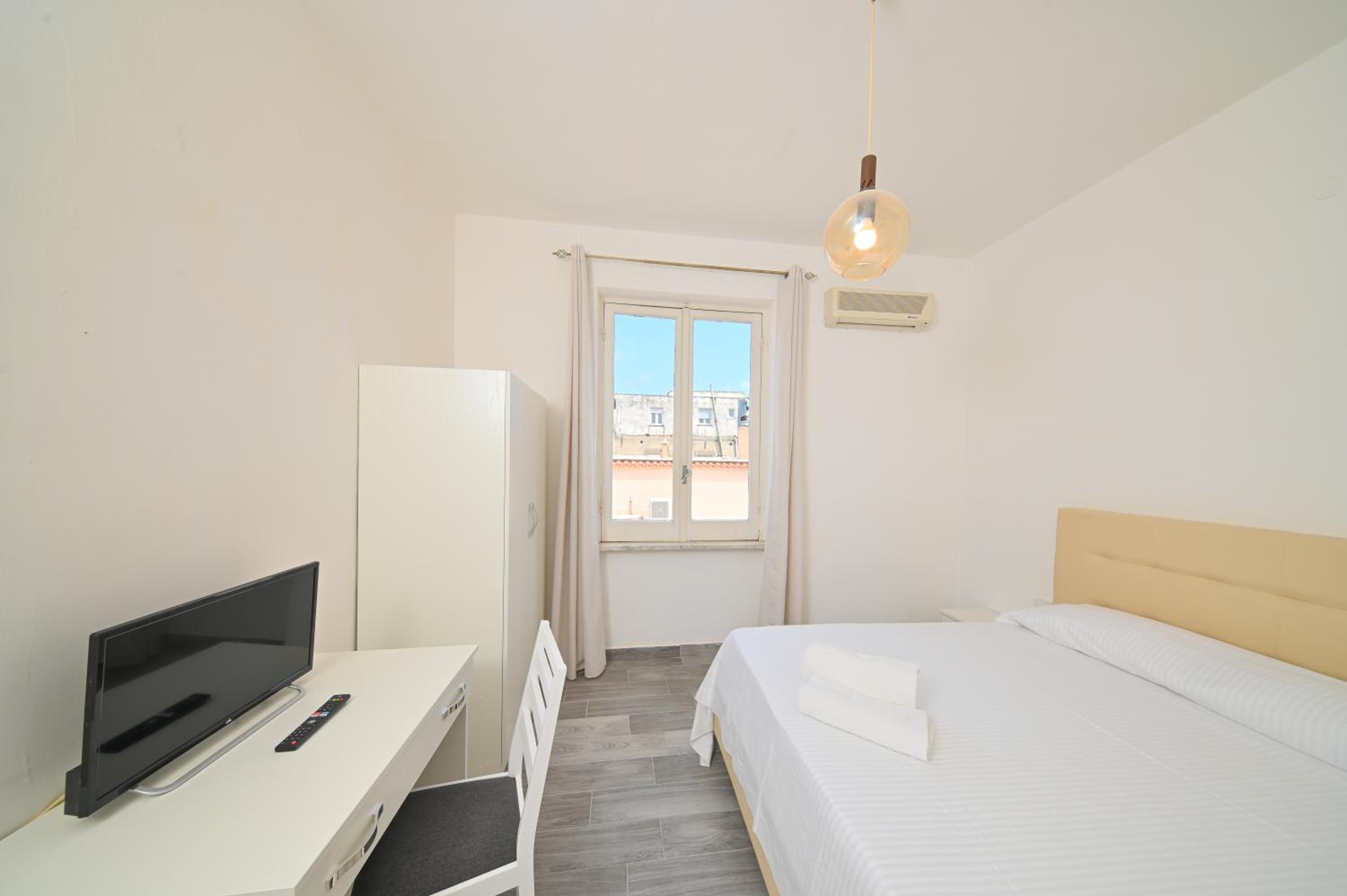Superior Double Room - Photo 1