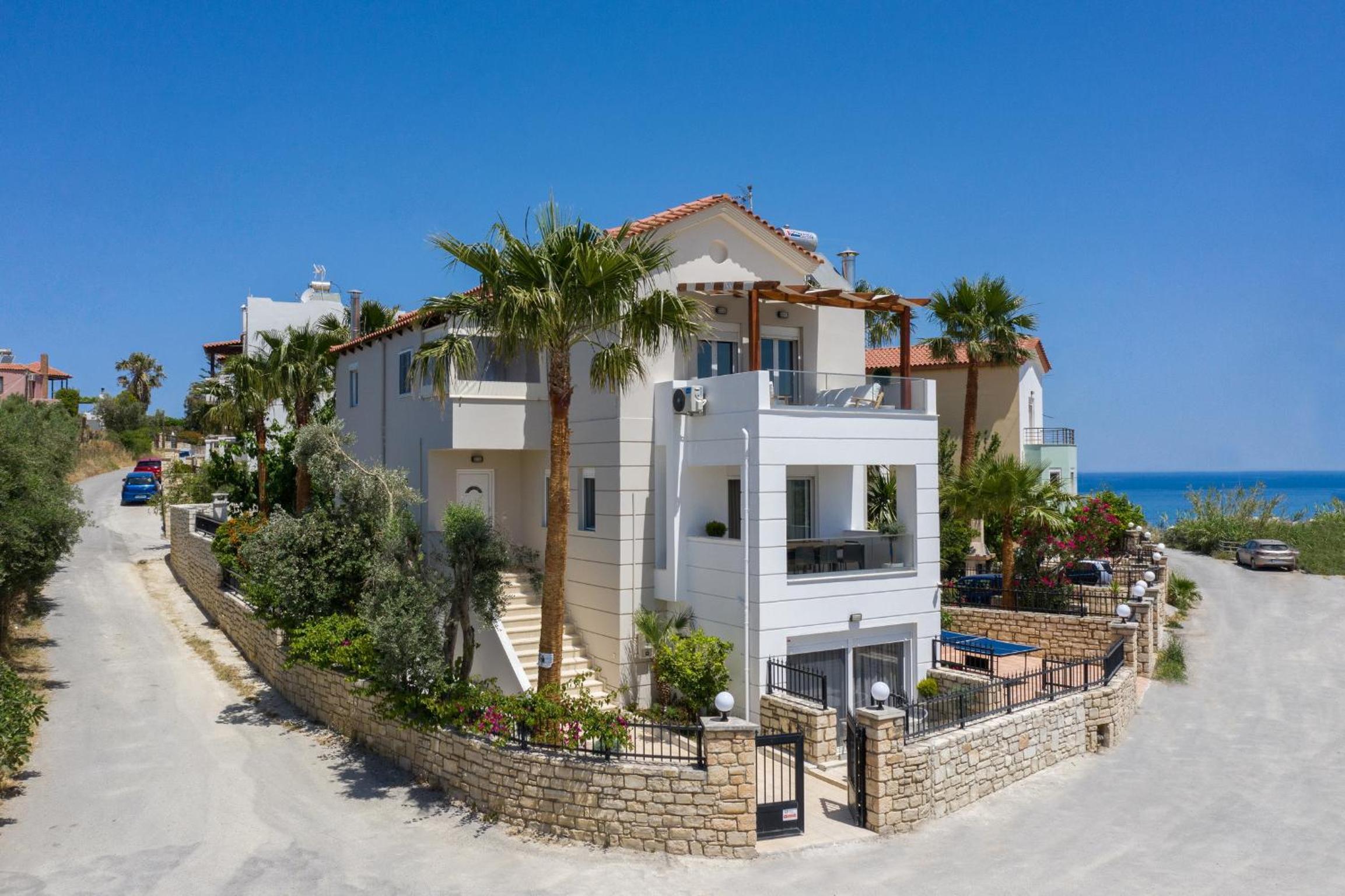 Villa With Private Pool photo 2