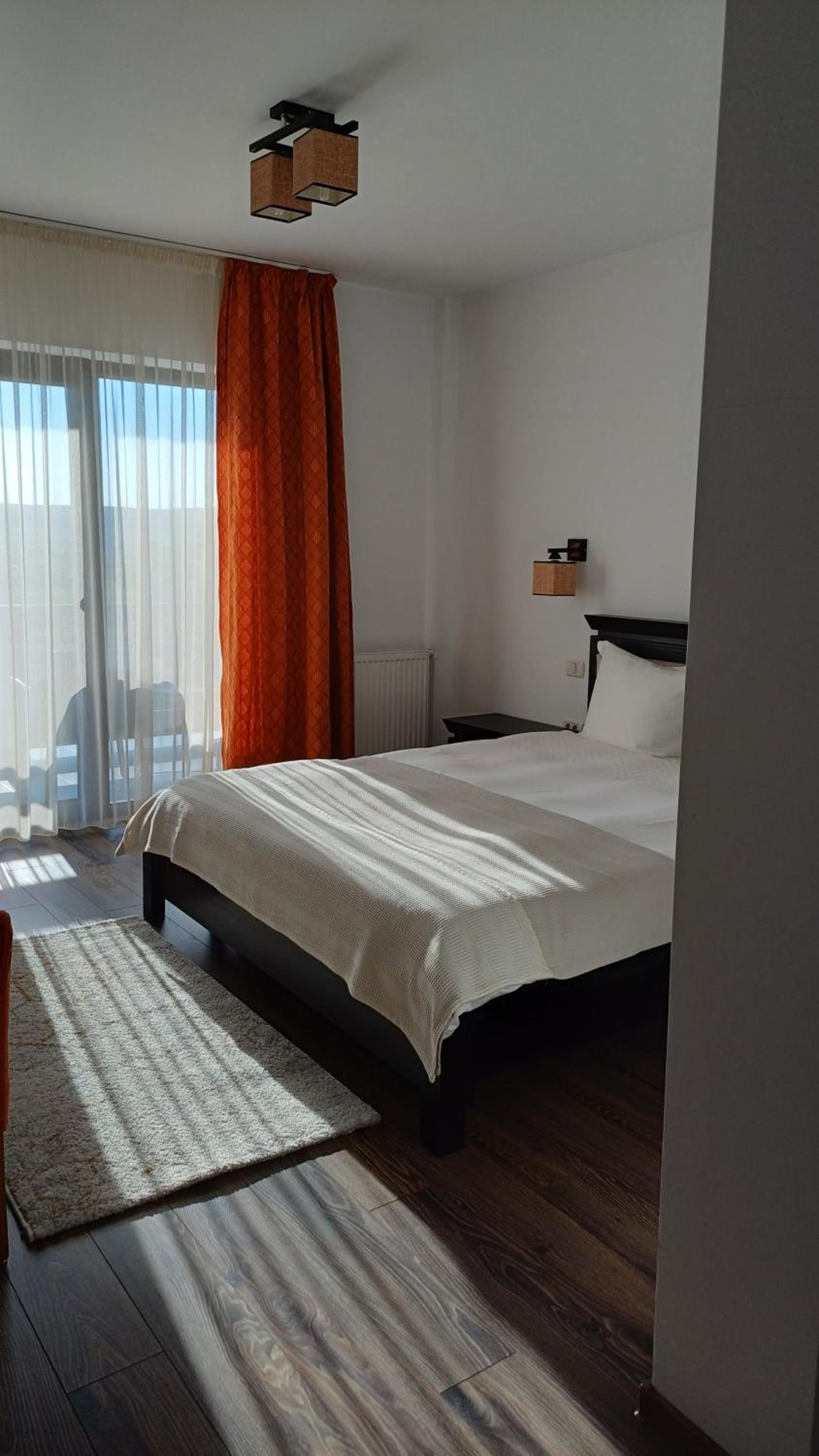Double Room - Photo 4