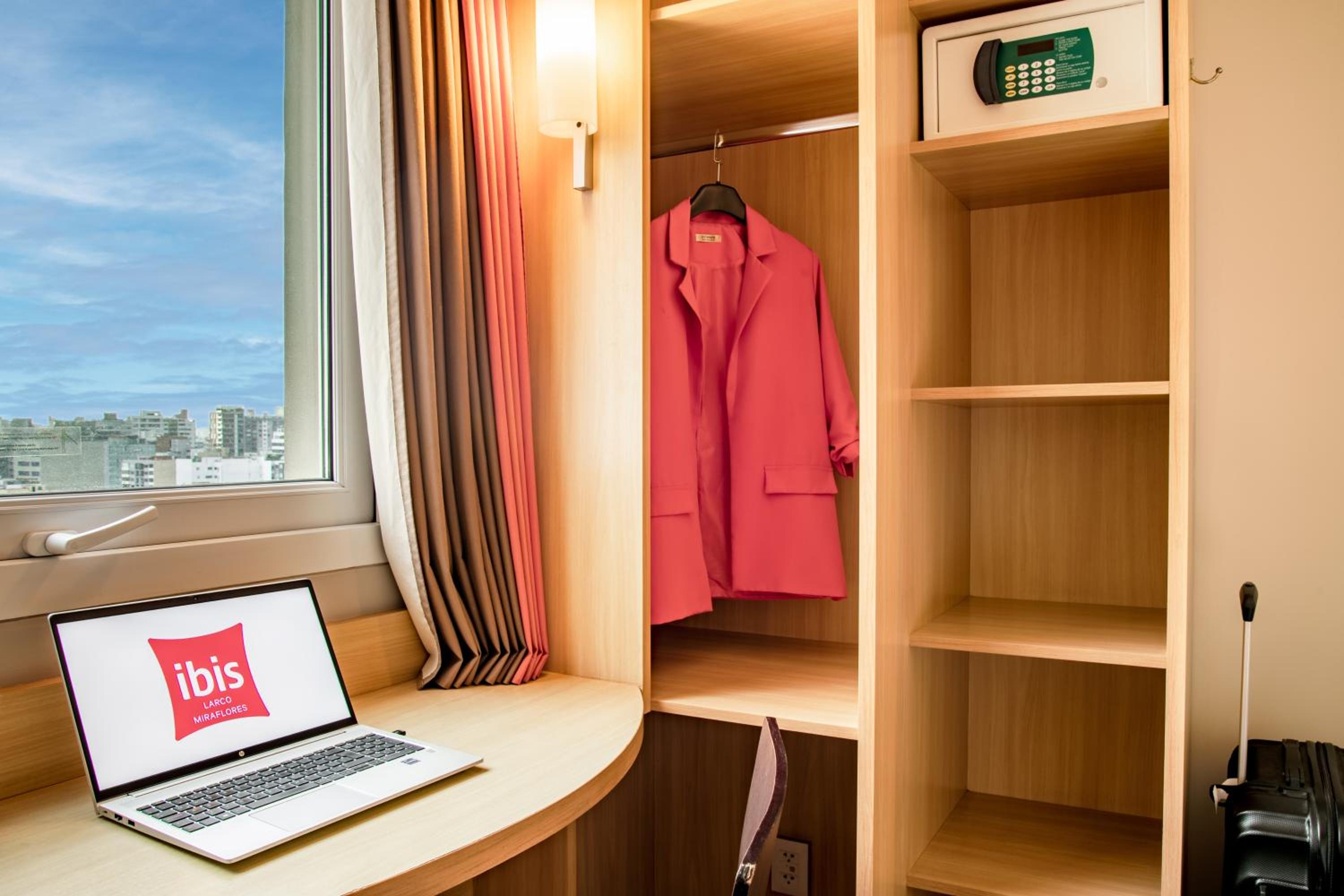 Standard Double Room - Photo 7