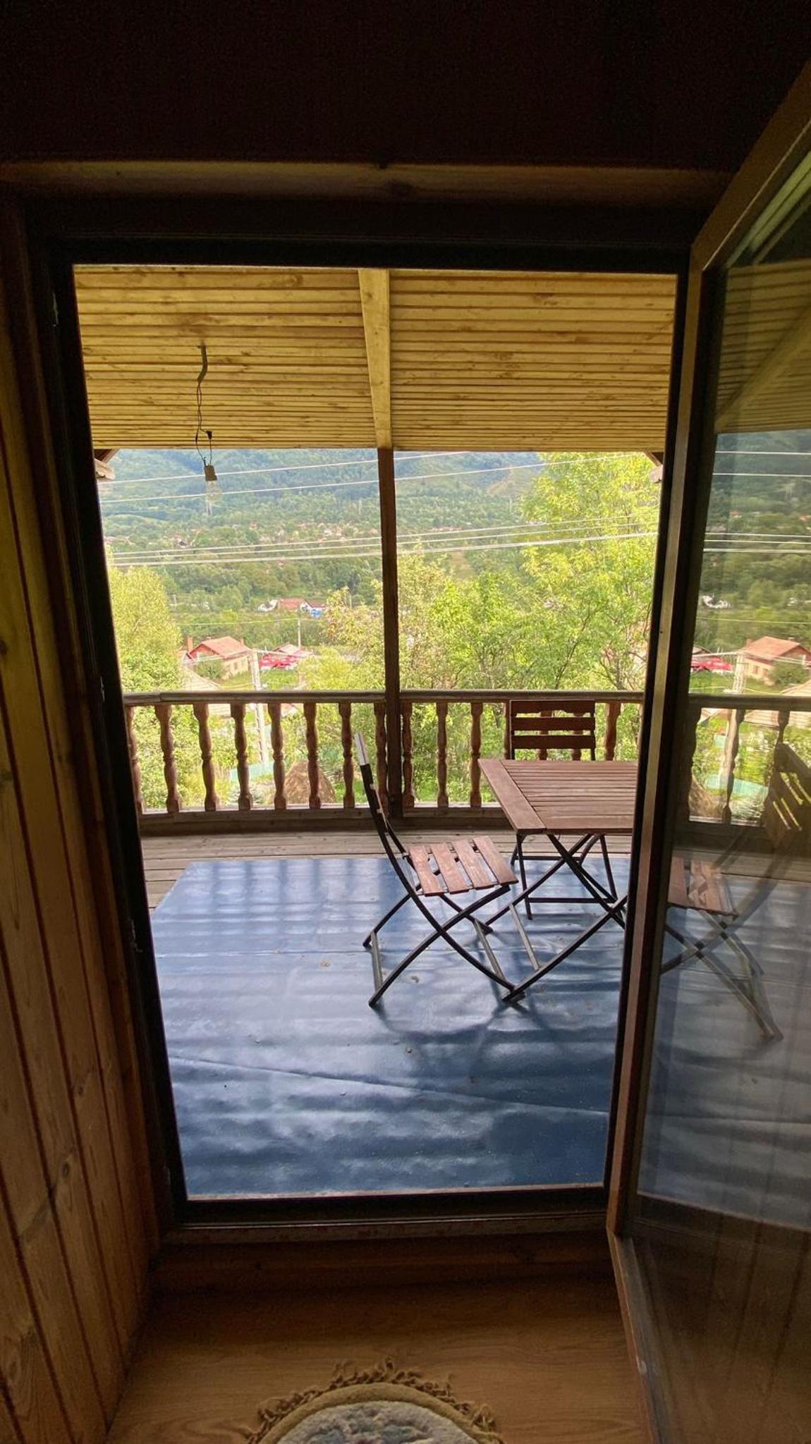 Four-Bedroom House photo 2