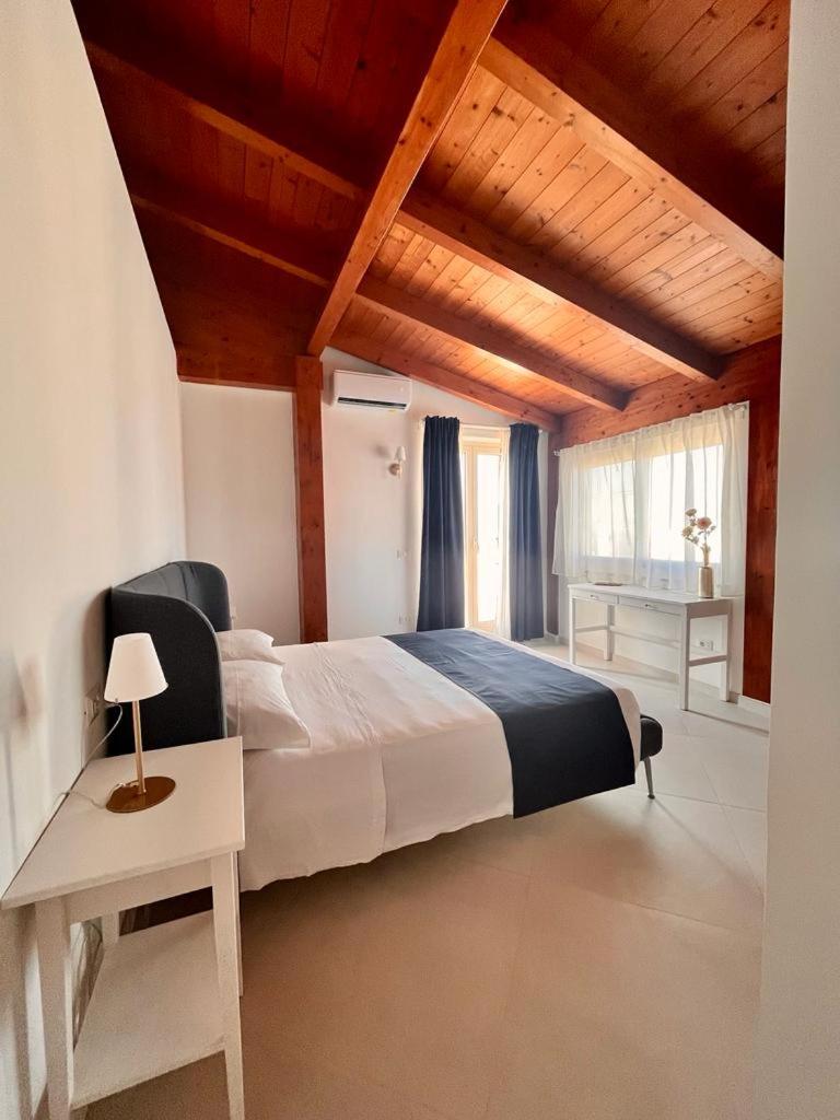 Junior Suite with Sea View photo 2