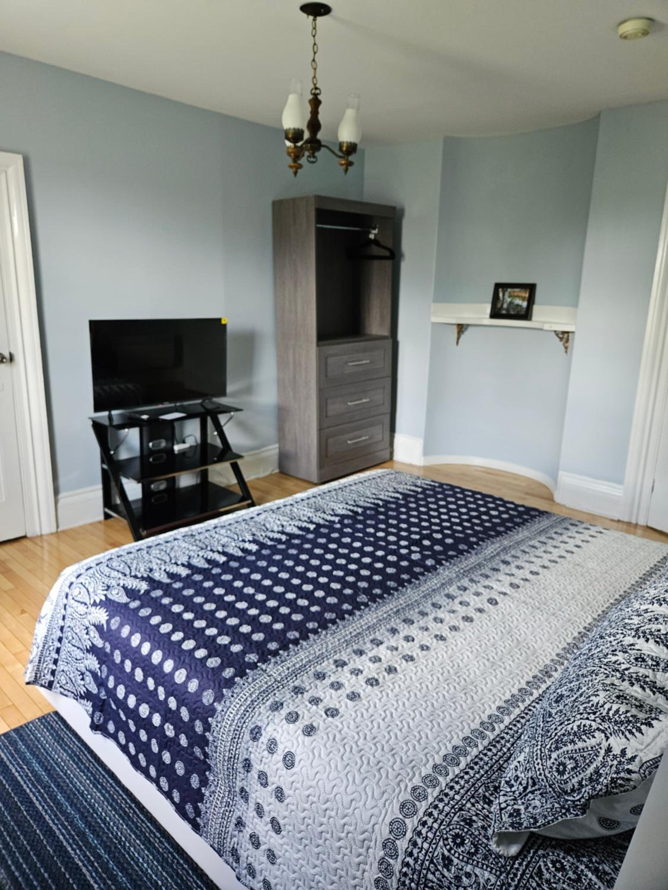 Standard King Room photo 3