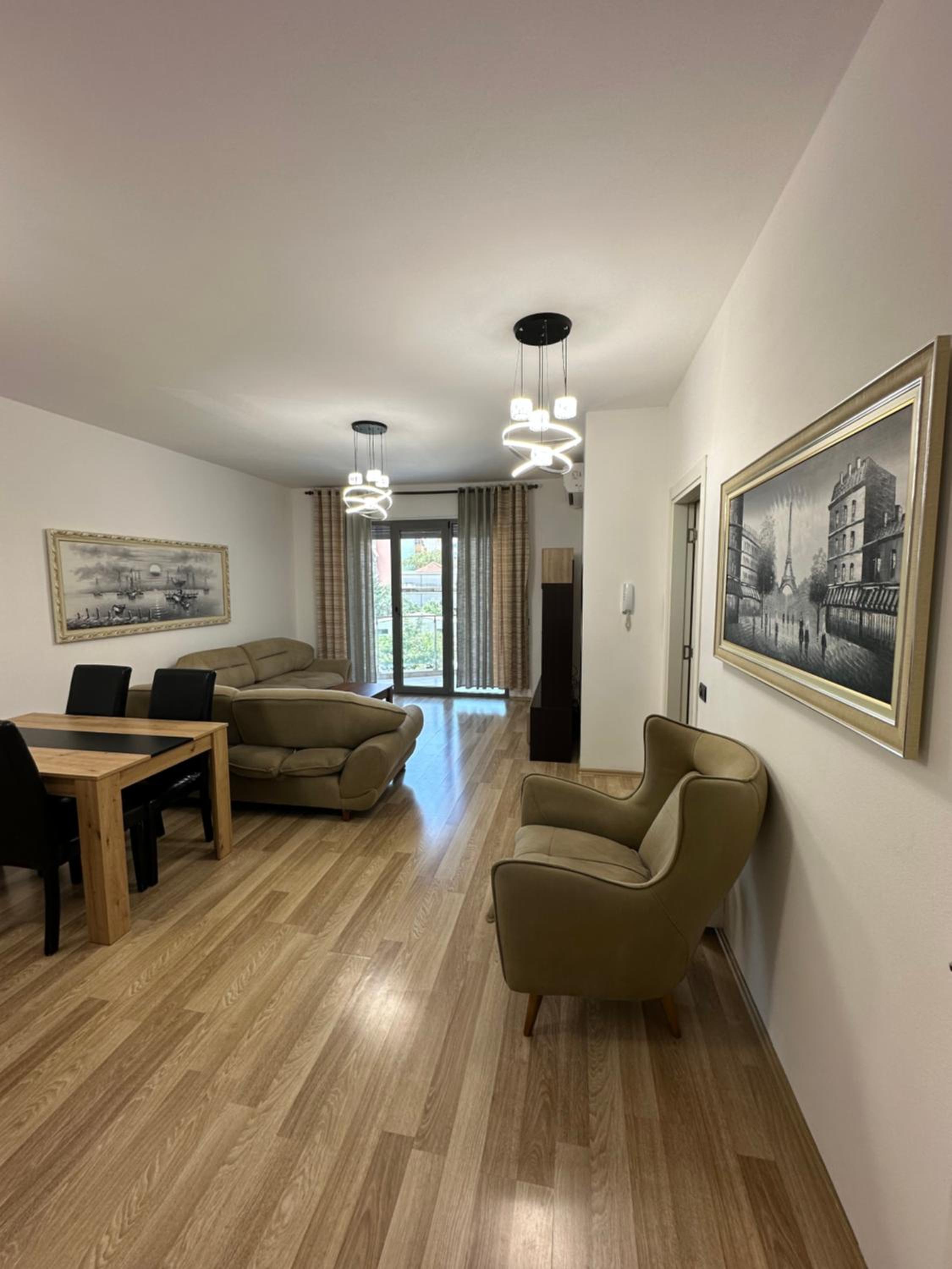 Superior One-Bedroom Apartment with Balcony