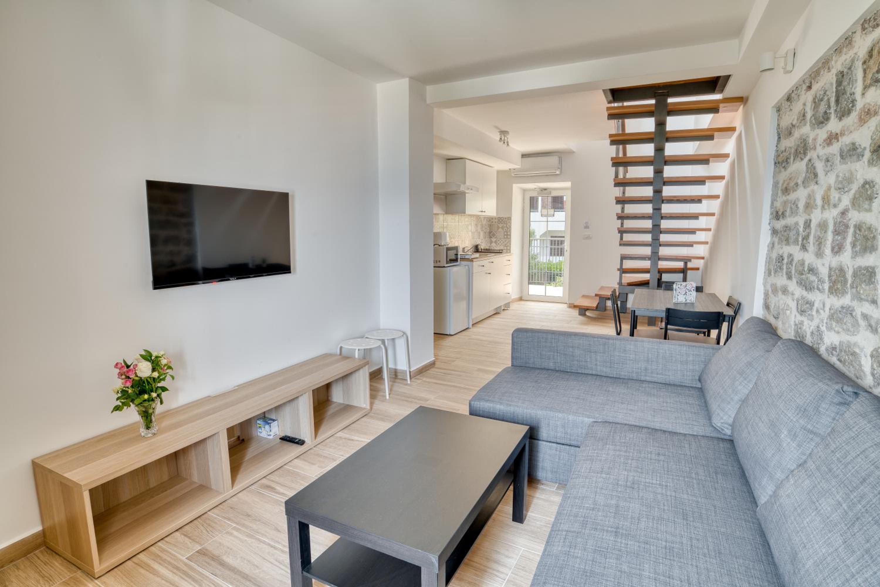 Duplex Apartment photo 2