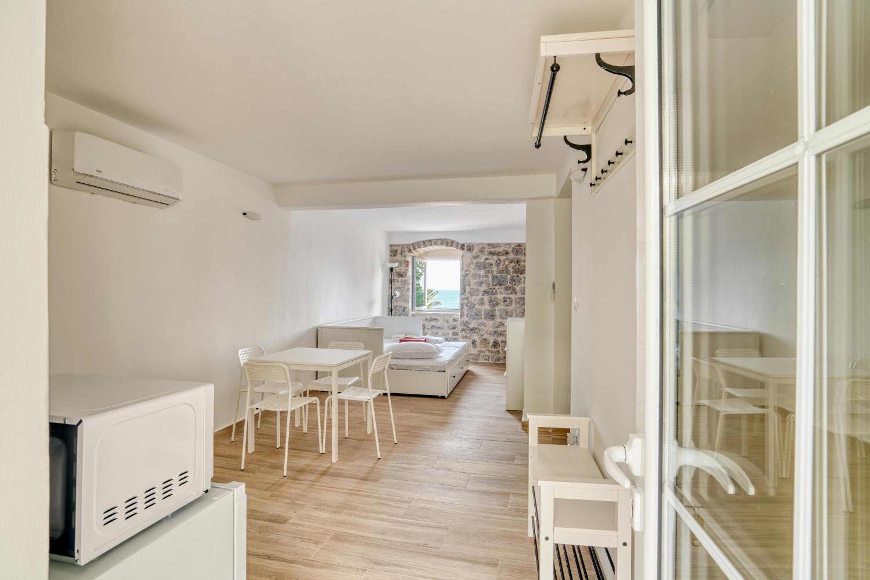 Deluxe Triple Room with Sea View