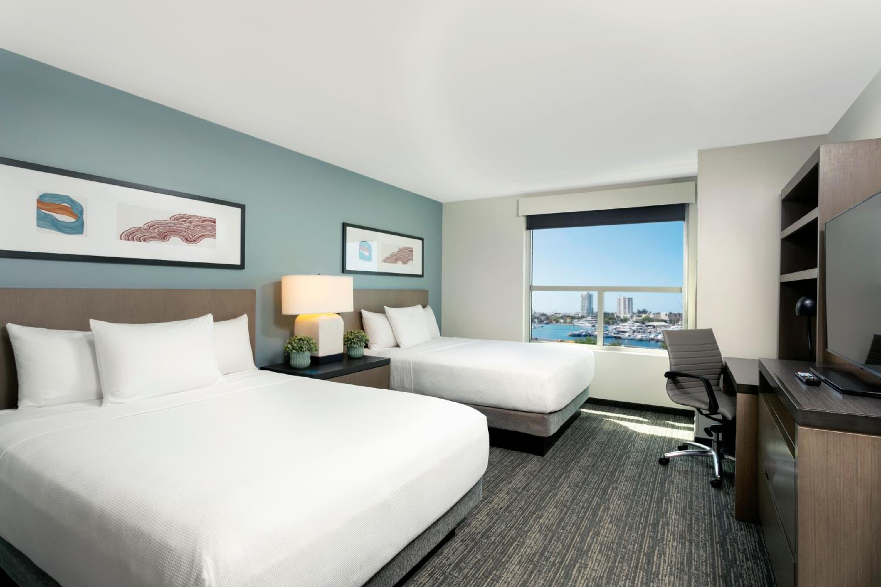 Den Guest Room with Two Queen Beds and Bay View - Photo 1