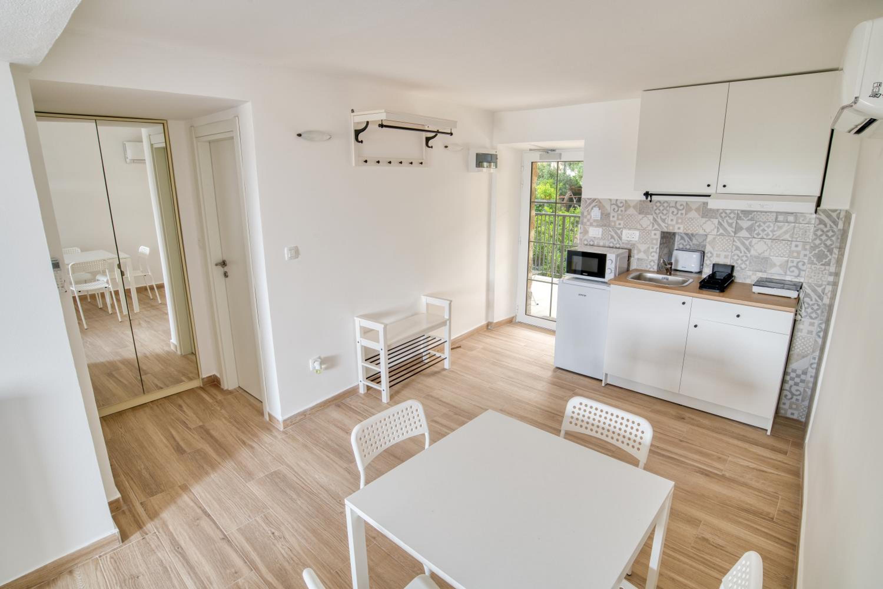 Studio with Sea View photo 2